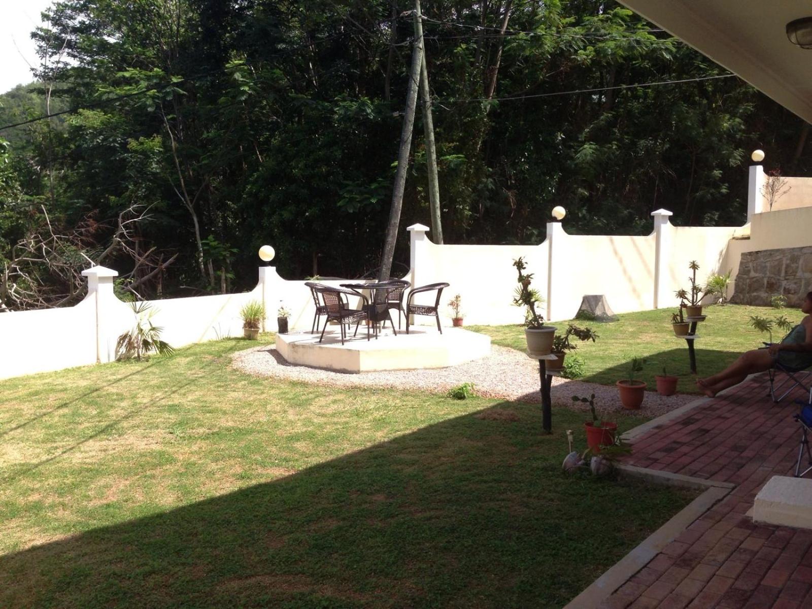 Charlotte Villa photo 4