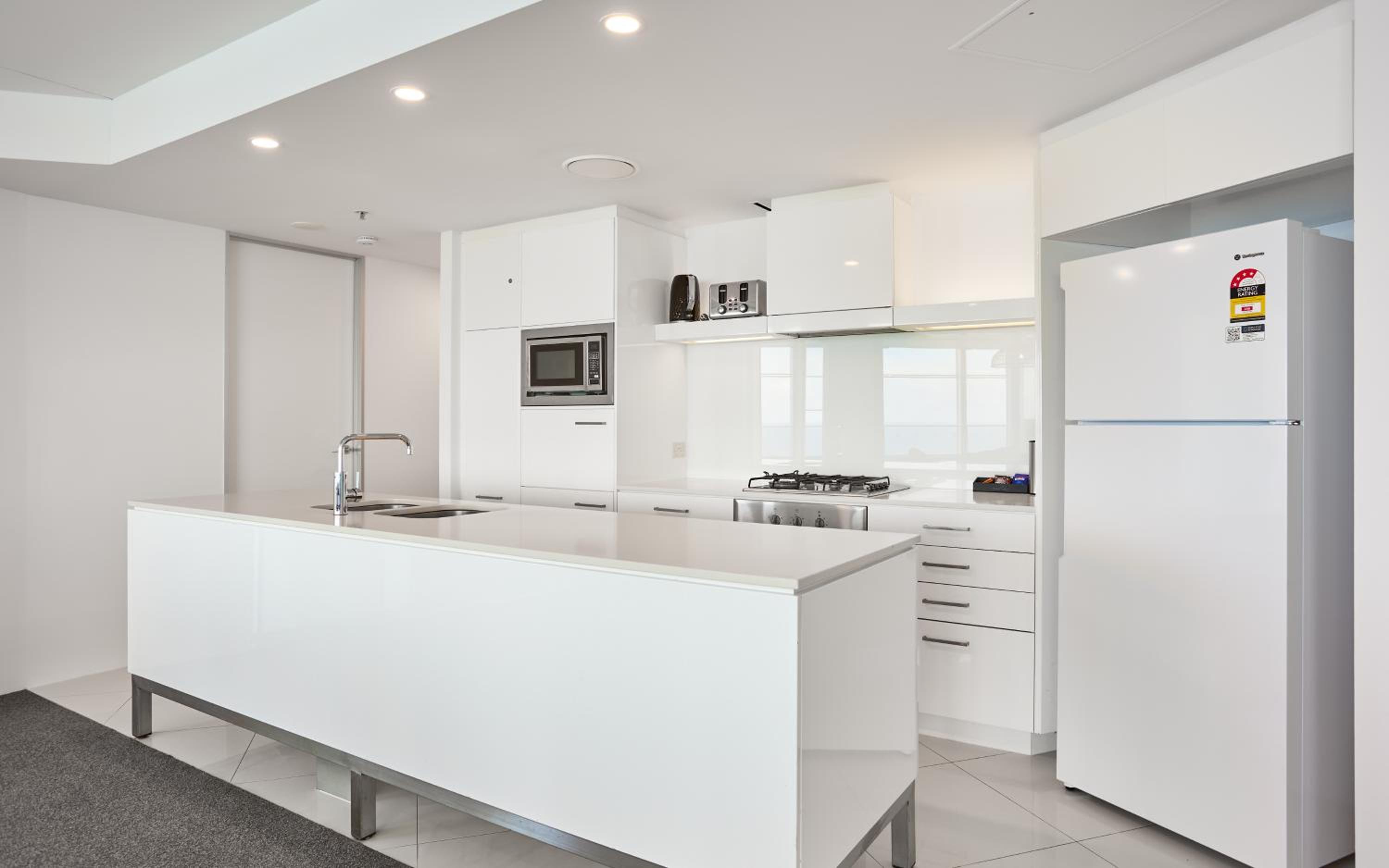 Serain Residences on 9 Hamilton Avenue
