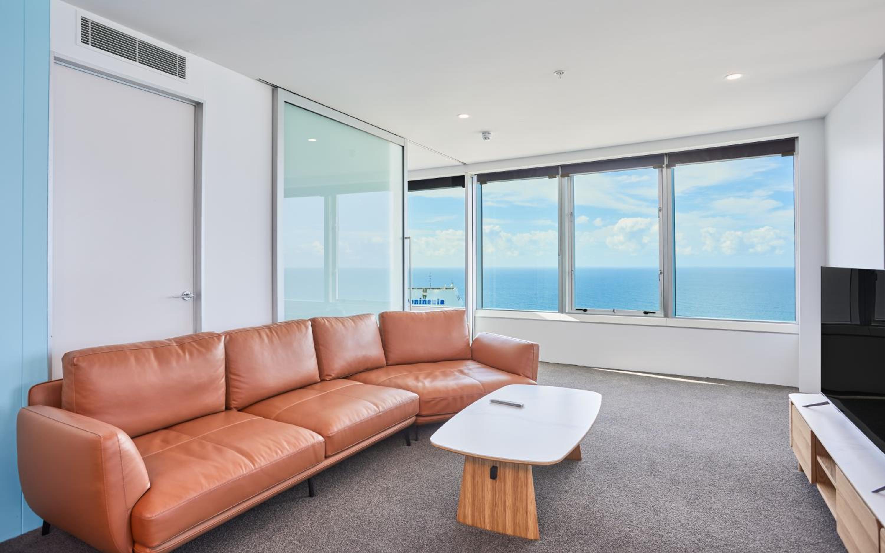 Serain Residences on 9 Hamilton Avenue