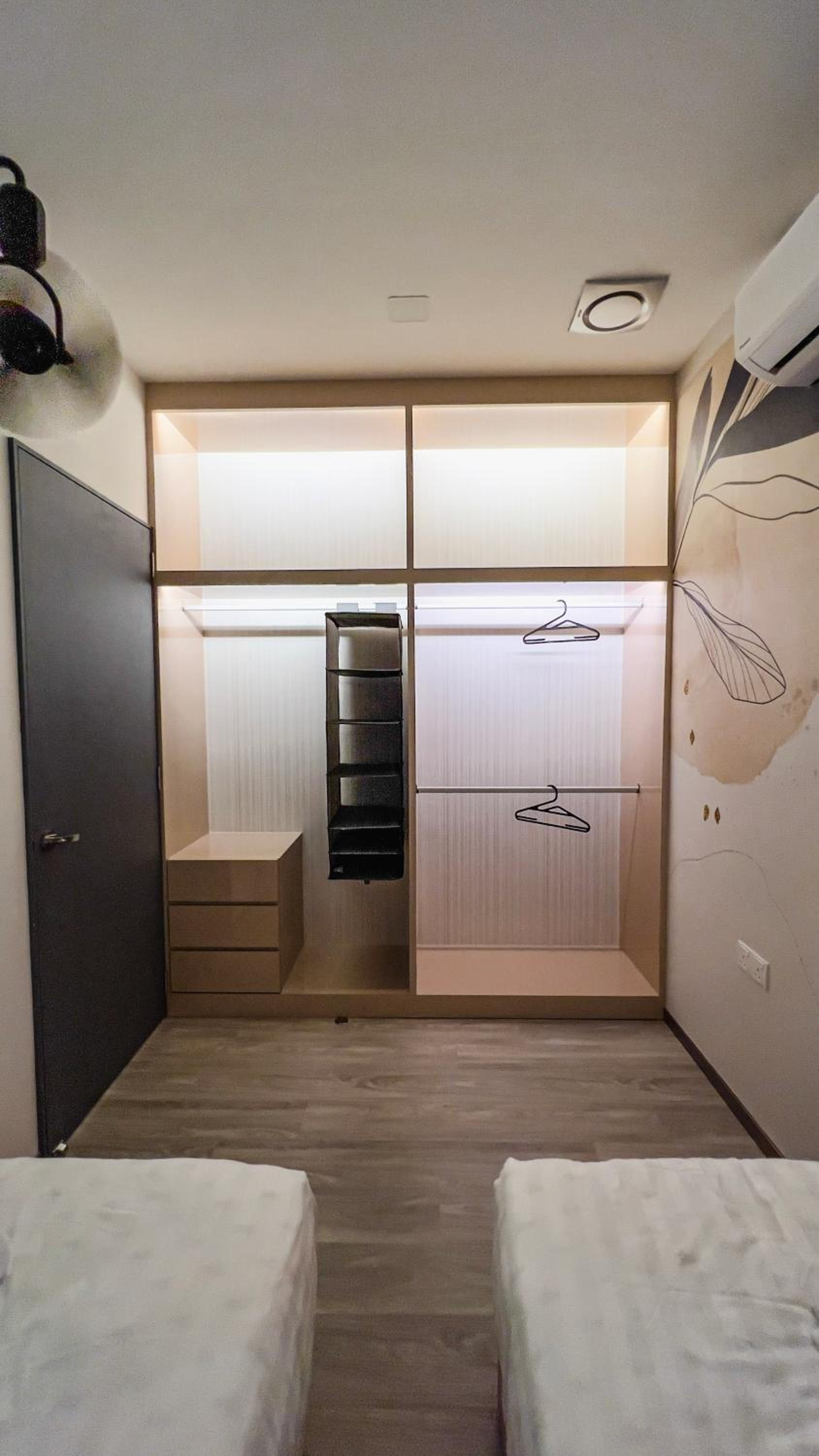 Cozy Comfy Designer Home Mount Austin JB 5 Pax