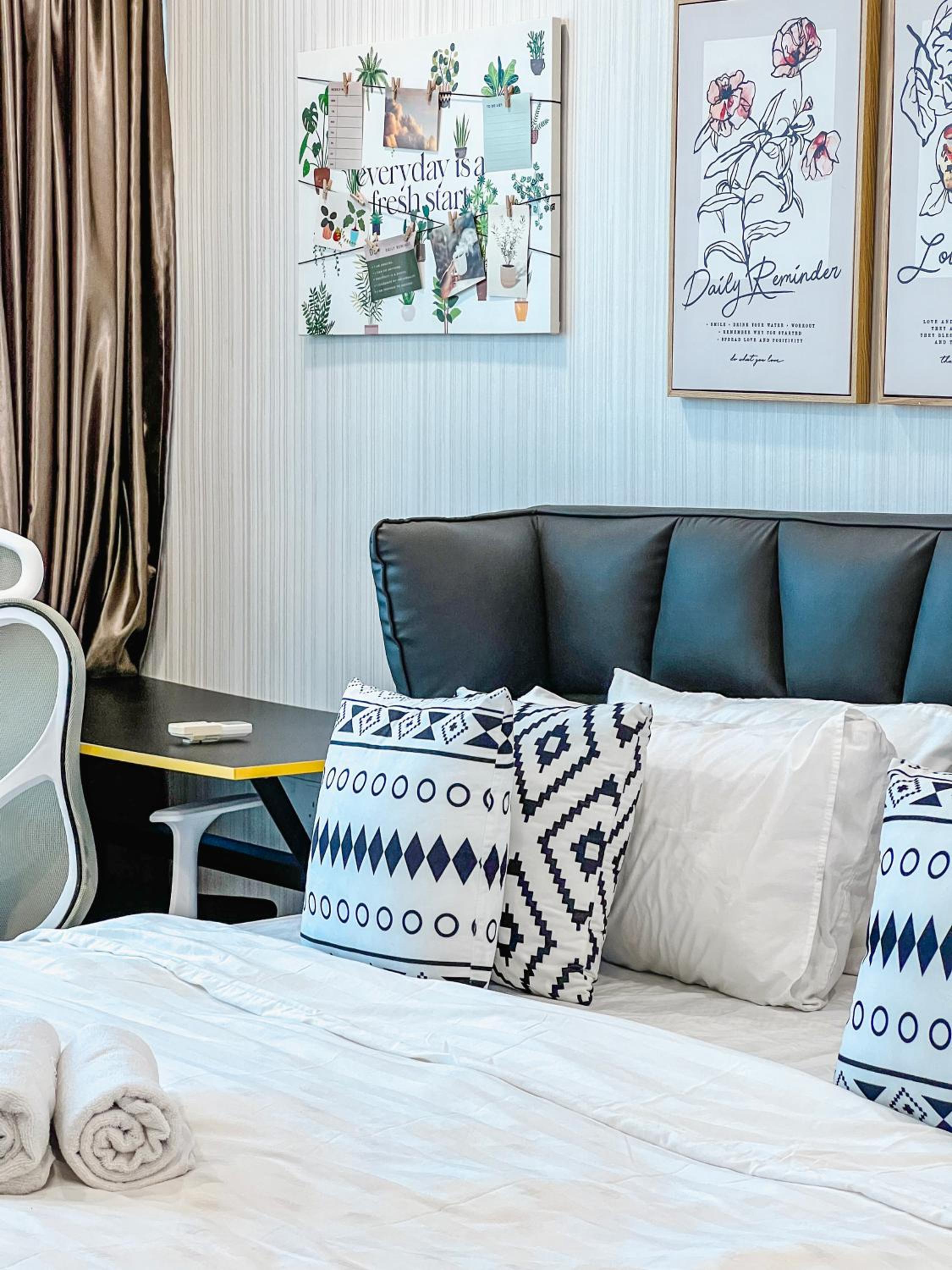Cozy Comfy Designer Home Mount Austin JB 5 Pax