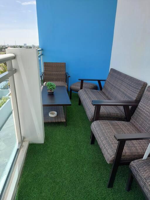 RJS Suite AzureNorth Staycation Spacious&Aesthetic
