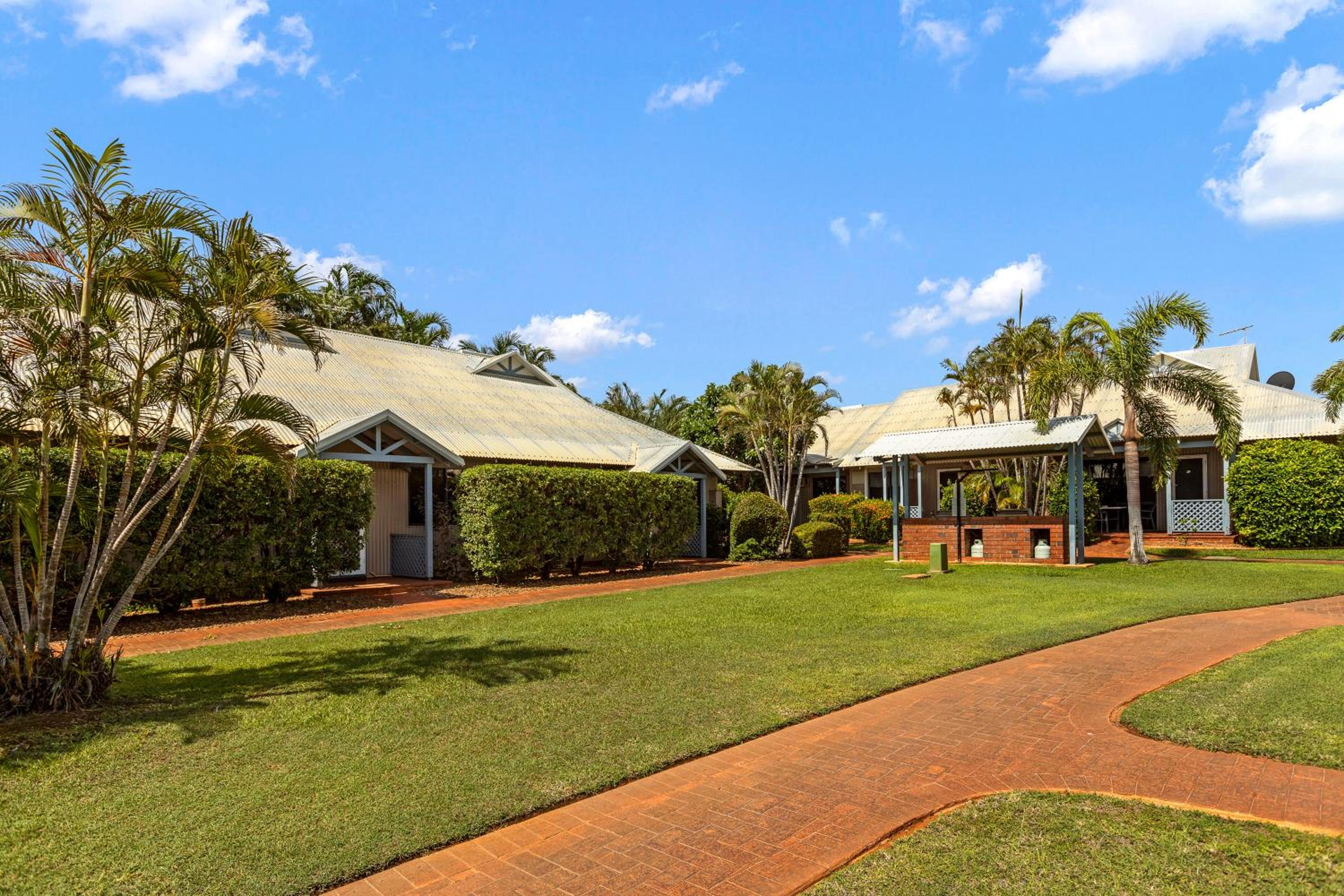 Cable Beach Apartments