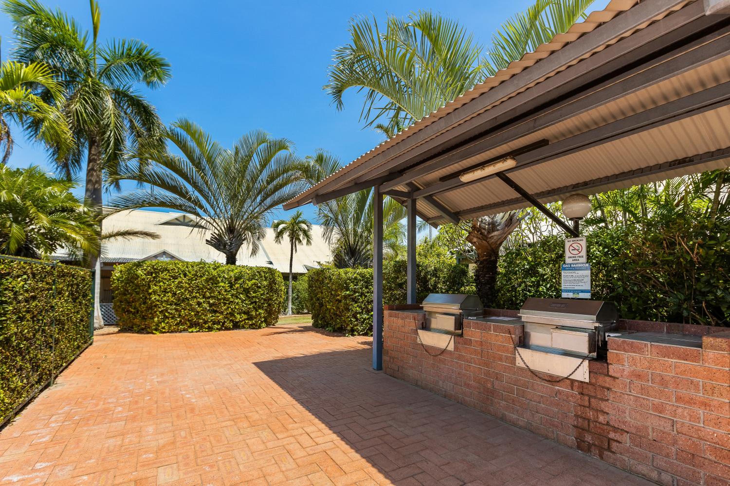 Cable Beach Apartments