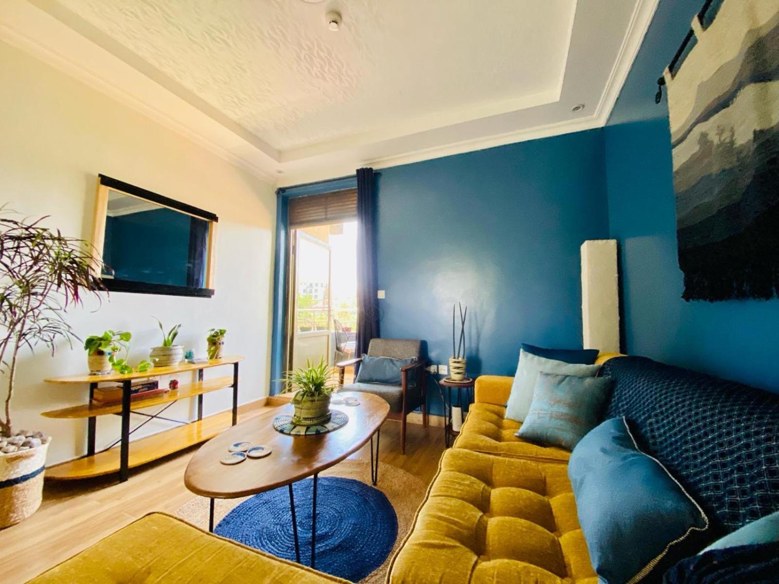 Stunning Luxury Condo in Nyarutarama view 5