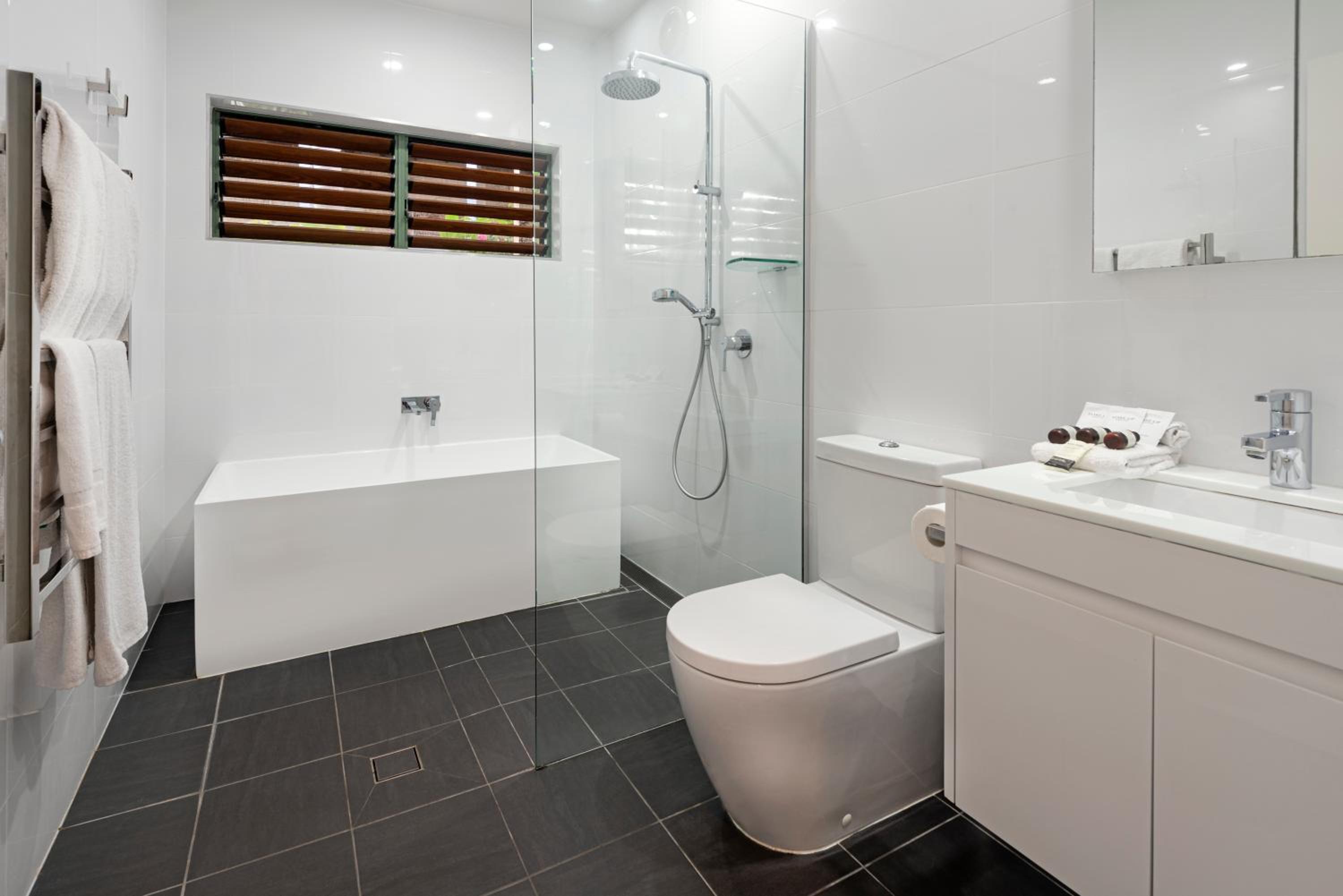 Casuarina Cove on Hamilton Island by HIHA