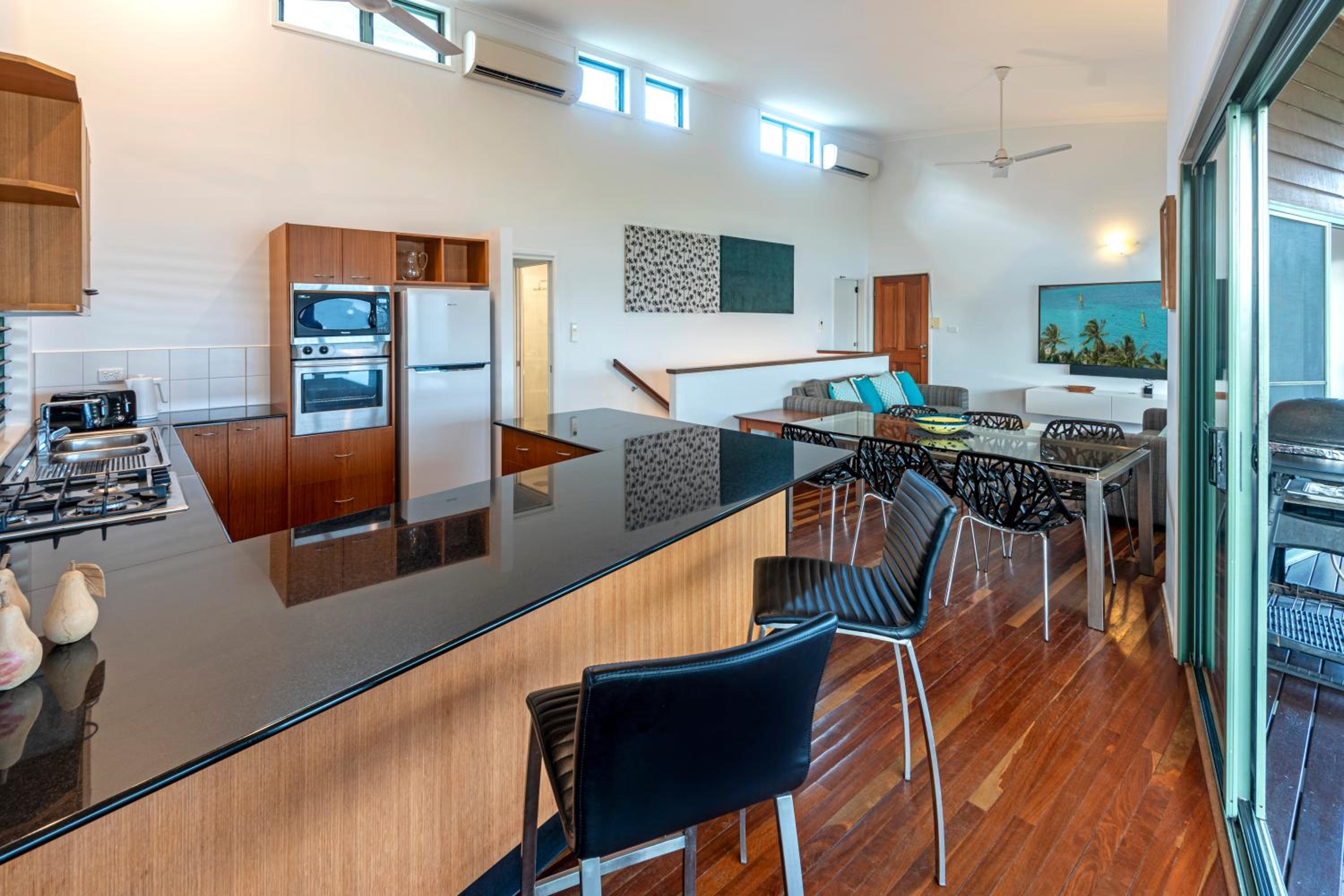 Casuarina Cove on Hamilton Island by HIHA