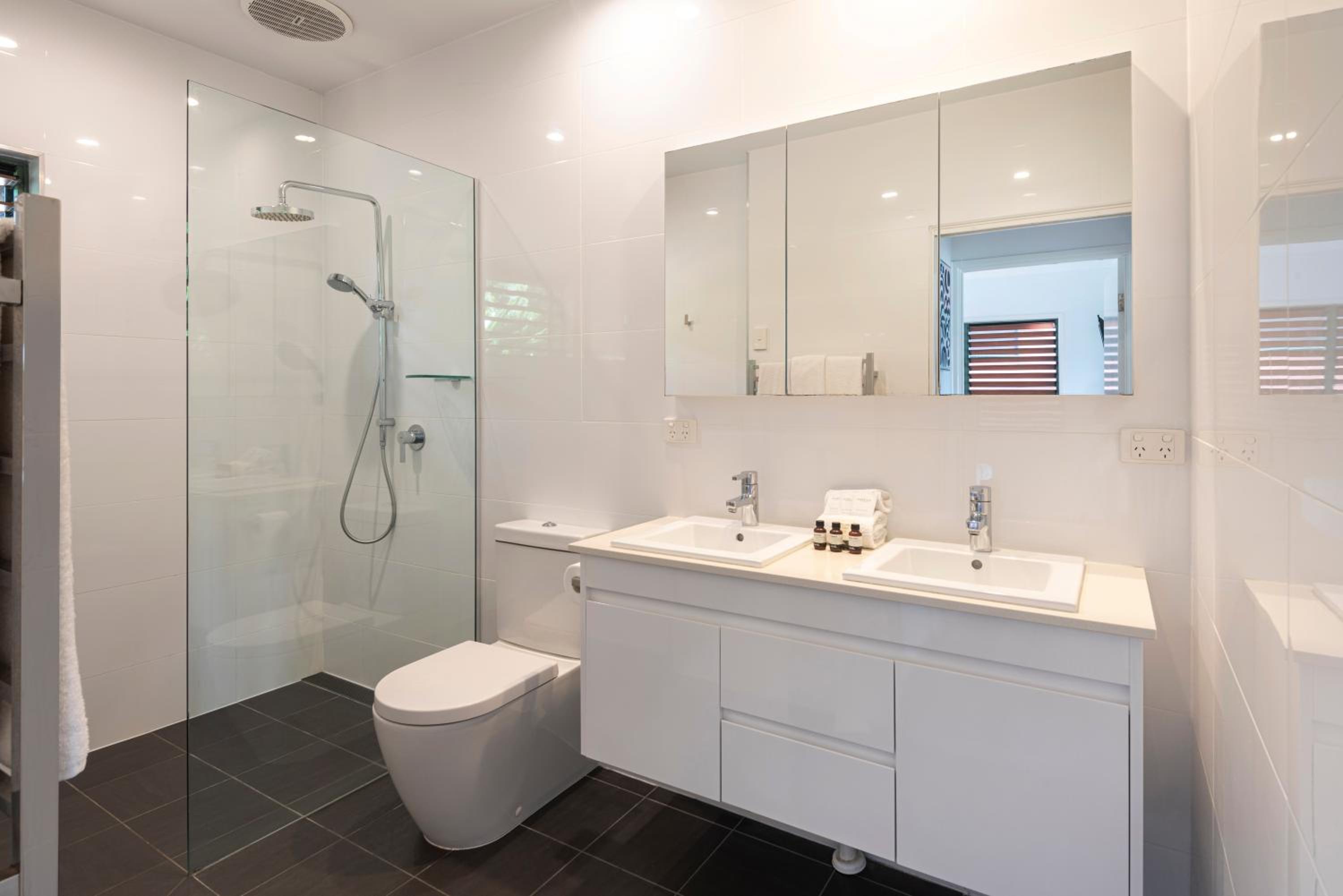 Casuarina Cove on Hamilton Island by HIHA