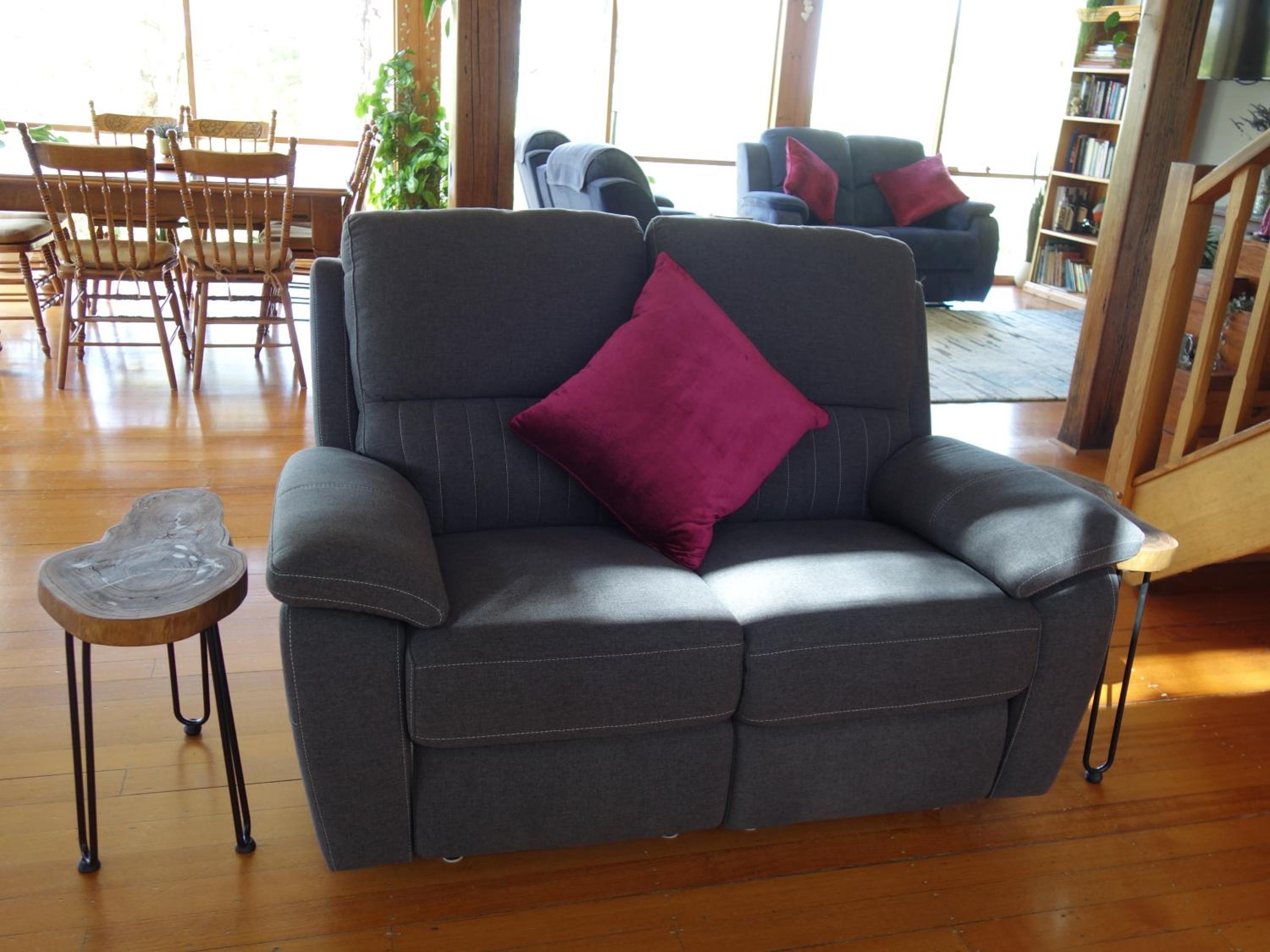 Queen Room with Balcony - Kookaburra Retreat Homestay