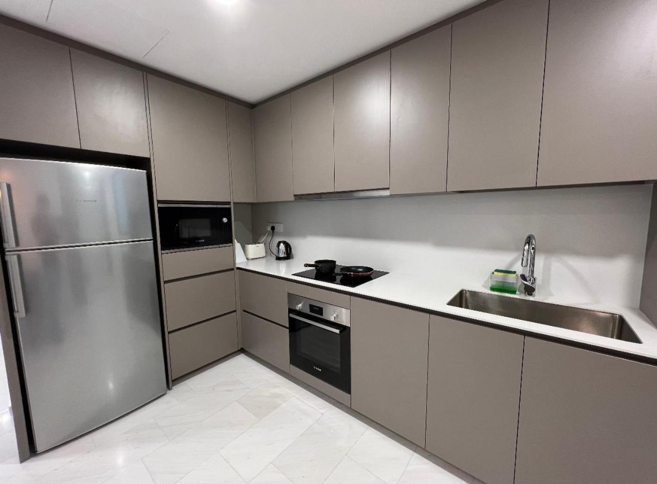 Eaton Residence KLCC By HM Costa Doro