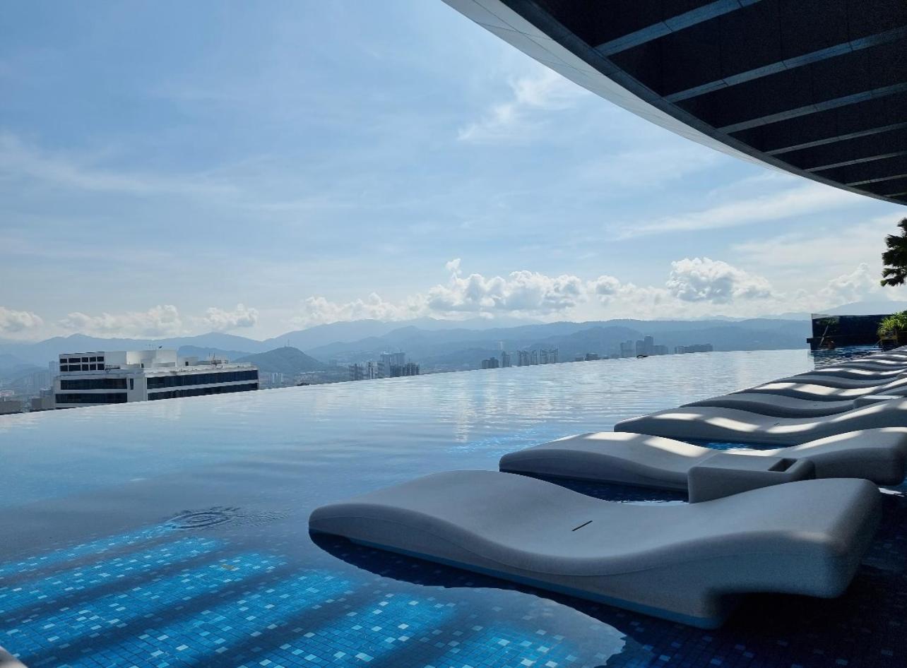 Eaton Residence KLCC By HM Costa Doro