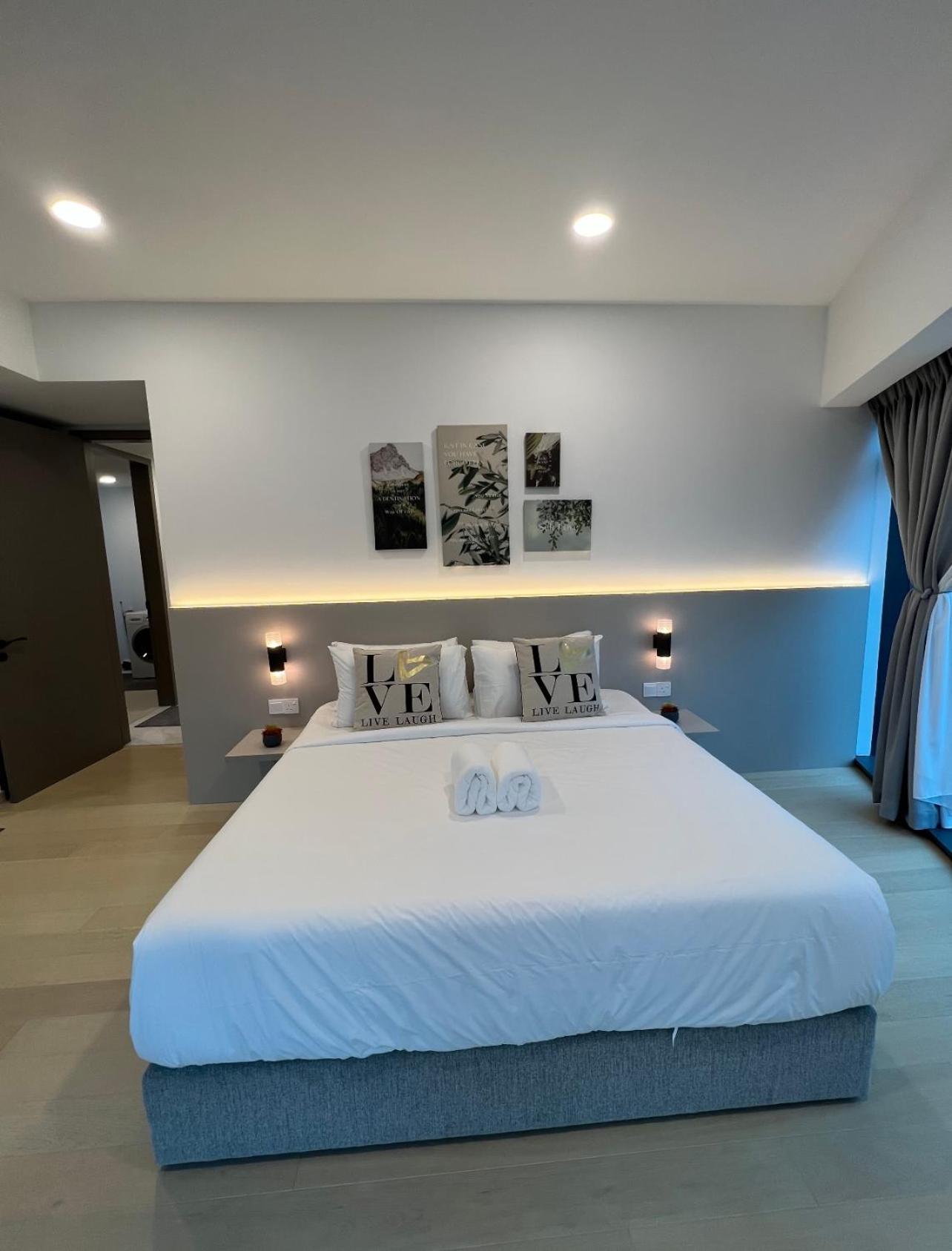 Eaton Residence KLCC By HM Costa Doro