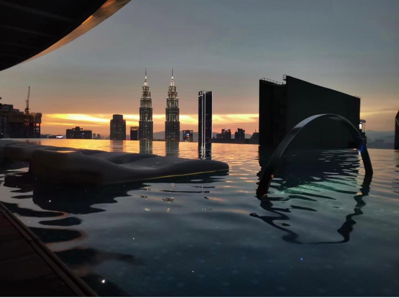 Eaton Residence KLCC By HM Costa Doro