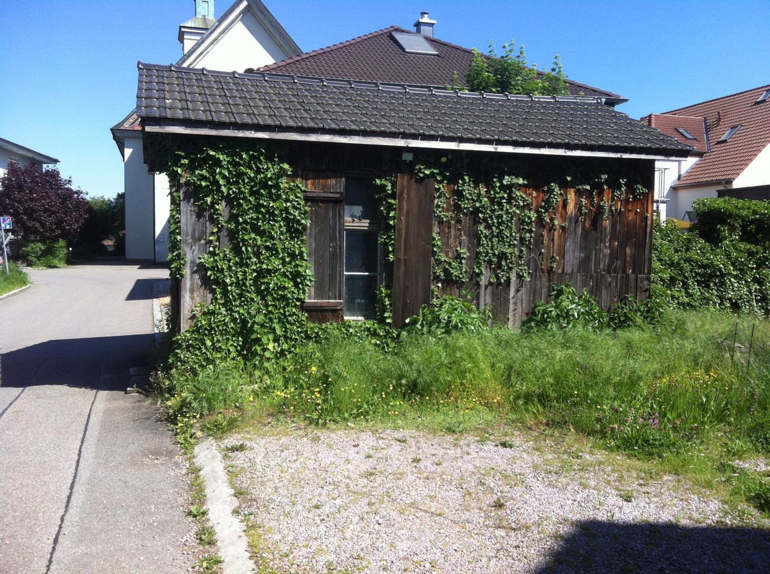 Ferienhaus Haus Kellerhof mit zwei Ferienwohnungen und Garten zu verkaufen Kontakt Peter Heubüschl Lörrach