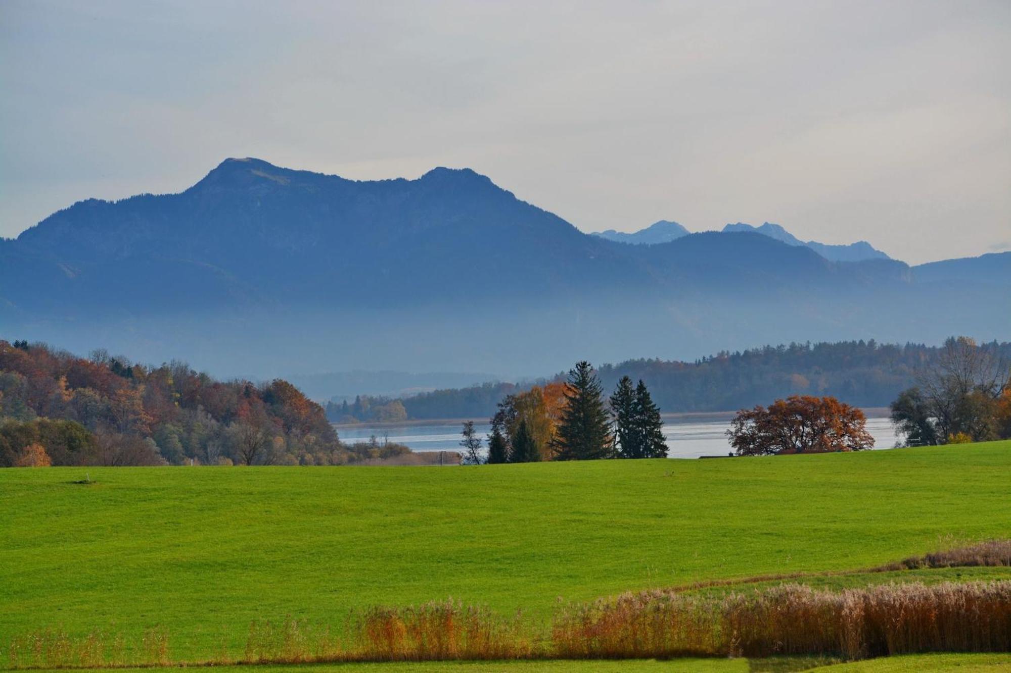 Berg- und Seeblick
