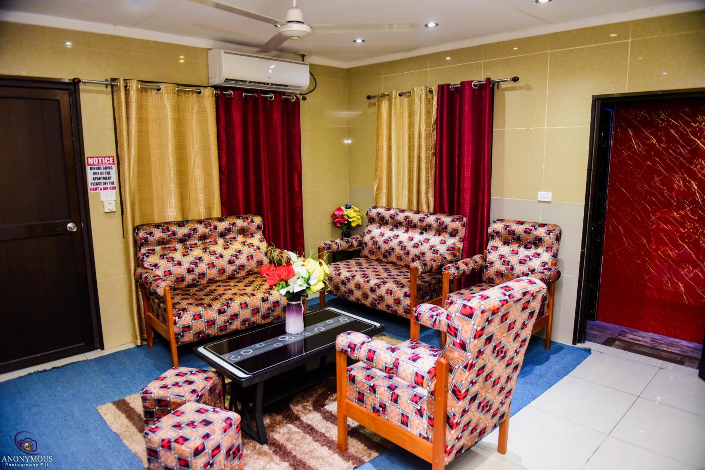 Shashi's Villa & Luxurious Apartments - view 15