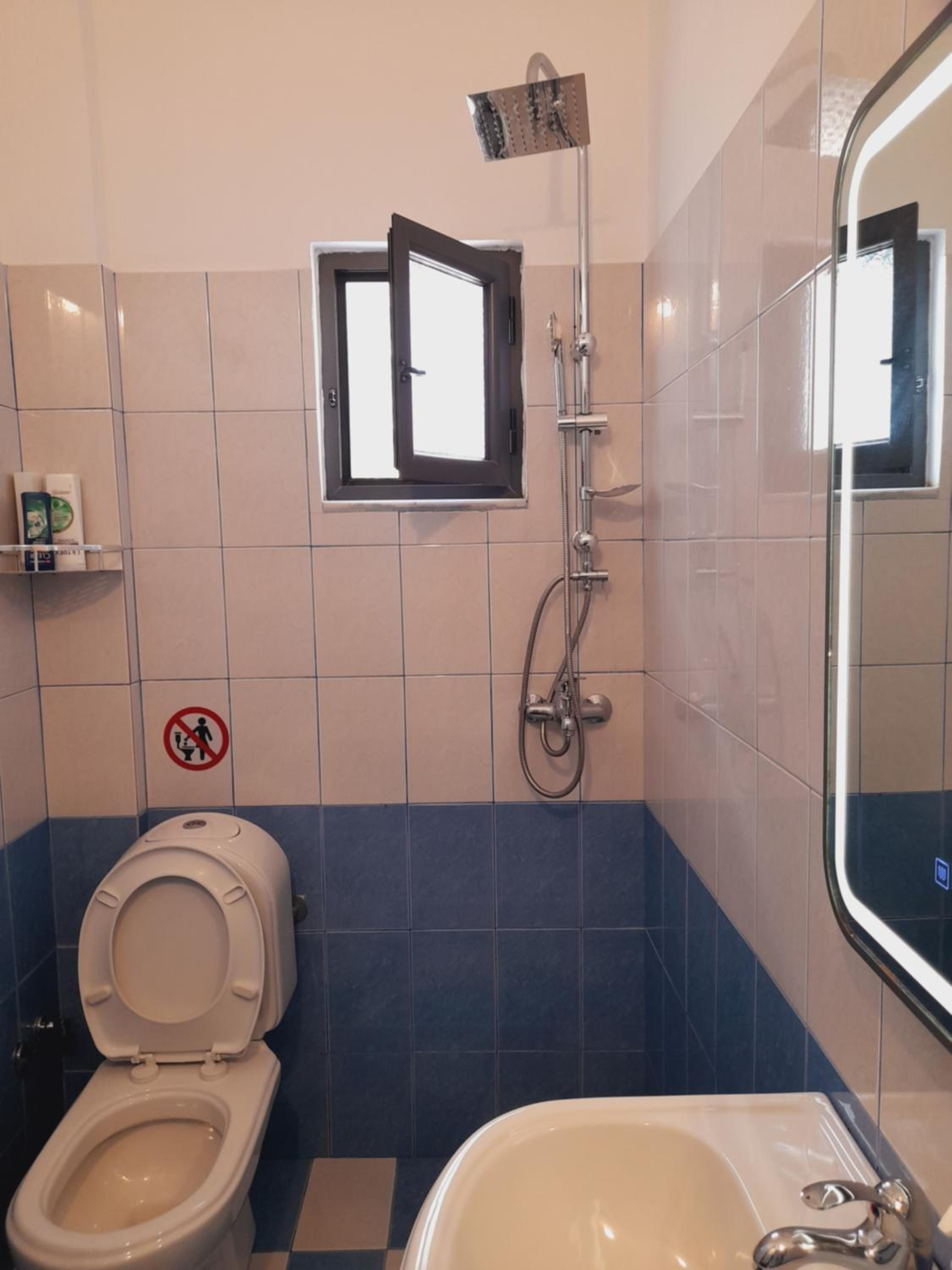 Vila F&M ksamil