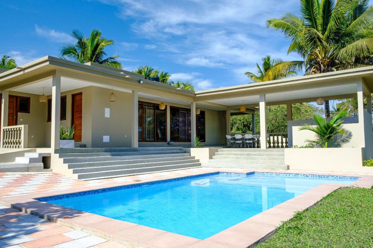 Bilene beige beach house