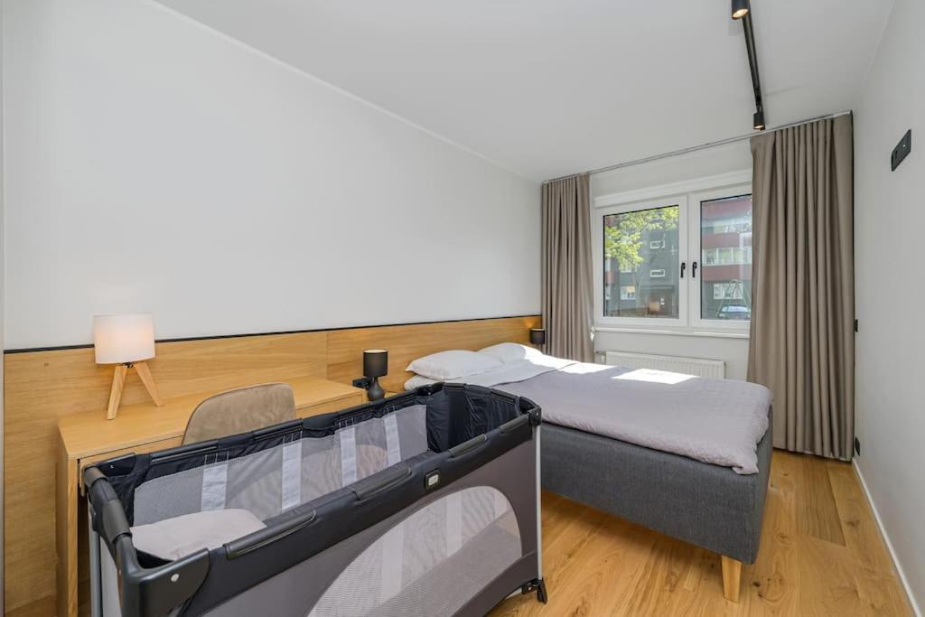 New apartment near the airport, city center in Sikupilli