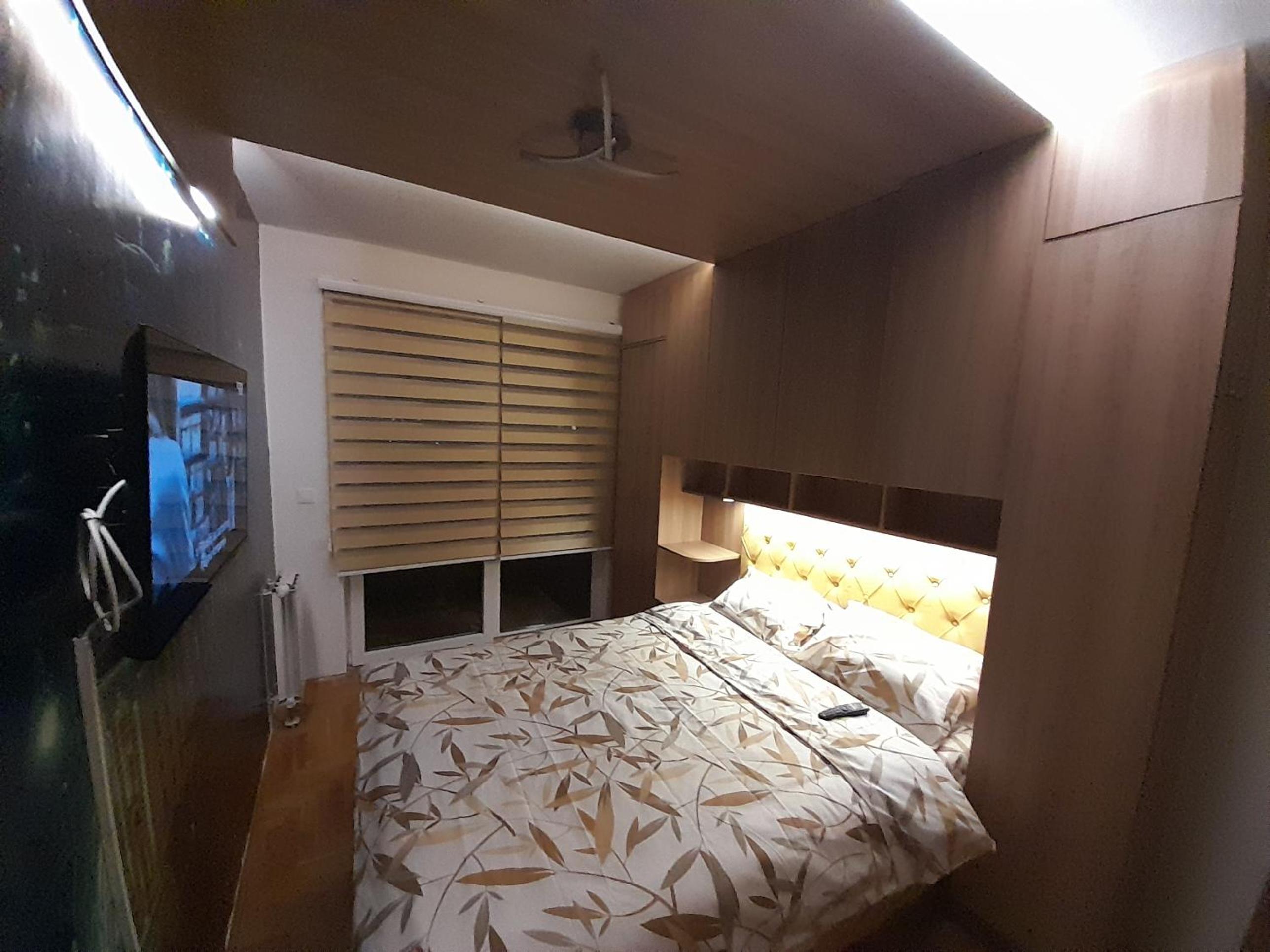 JACUZZI for RELAX - HOLLYWOOD Apartment, STUP, Sarajevo