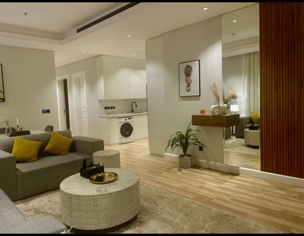 luxury Apartment Al Majdiah Residence،9