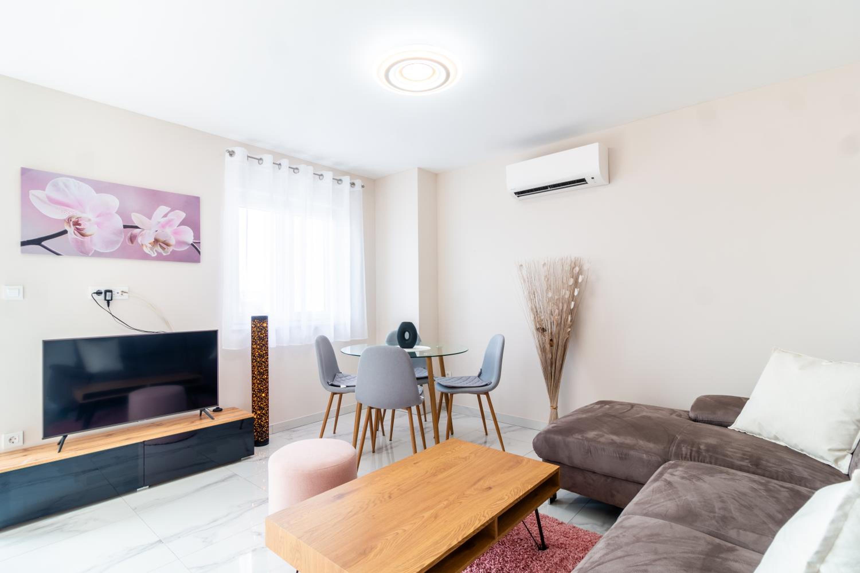 Apartmani Nela