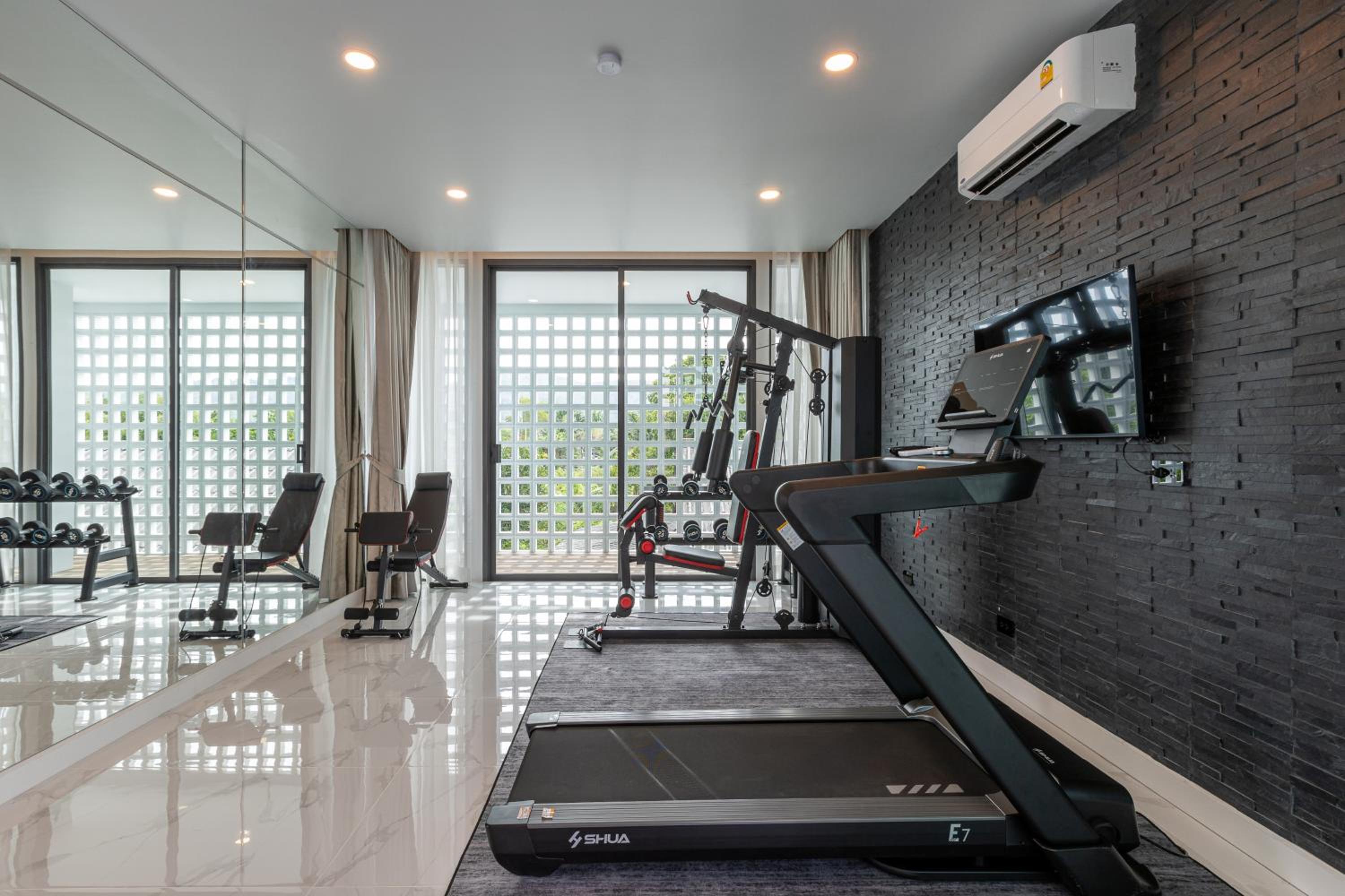 Mandla Villas Collection, Villa Tanya Rawai