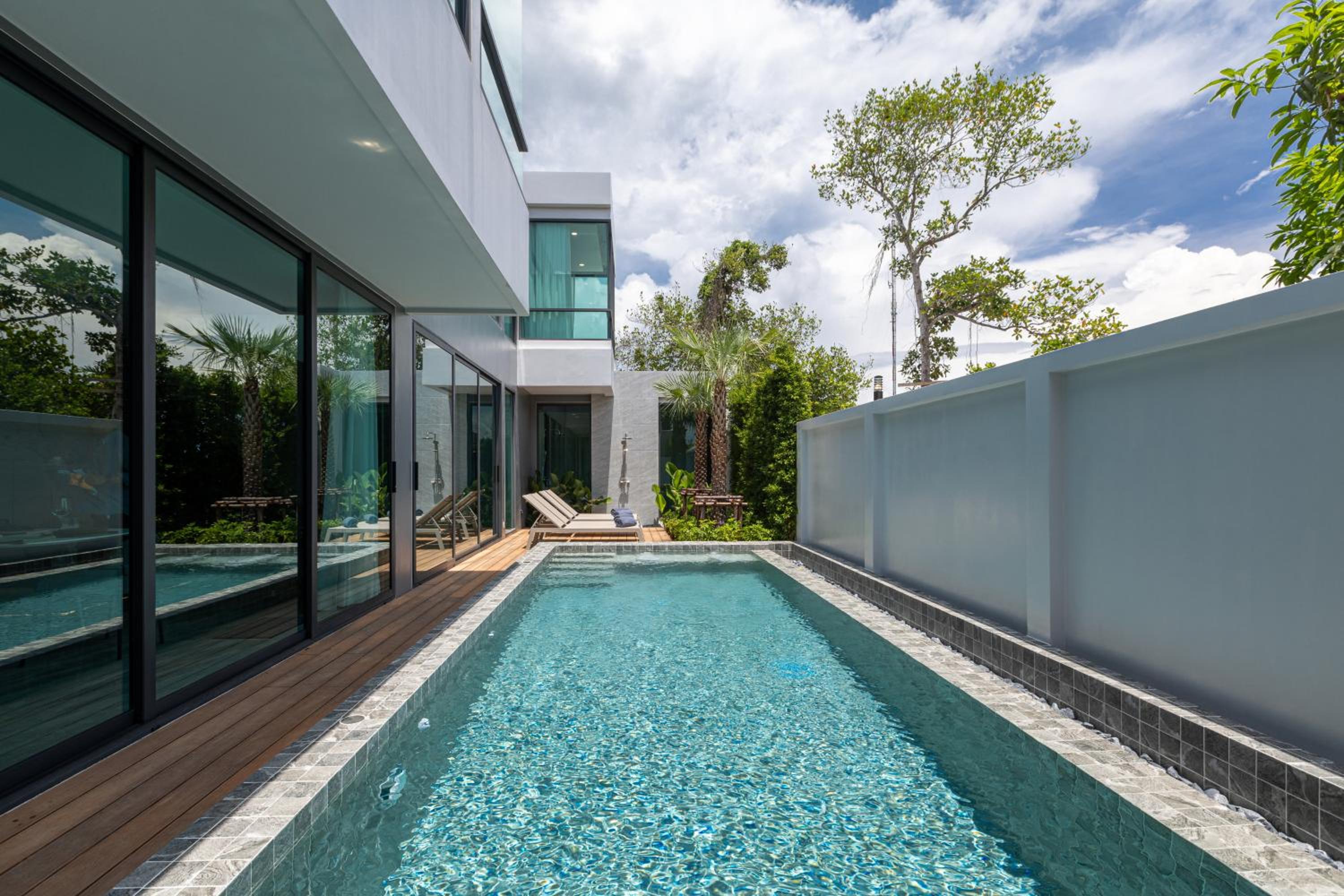 Mandla Villas Collection, Villa Tanya Rawai