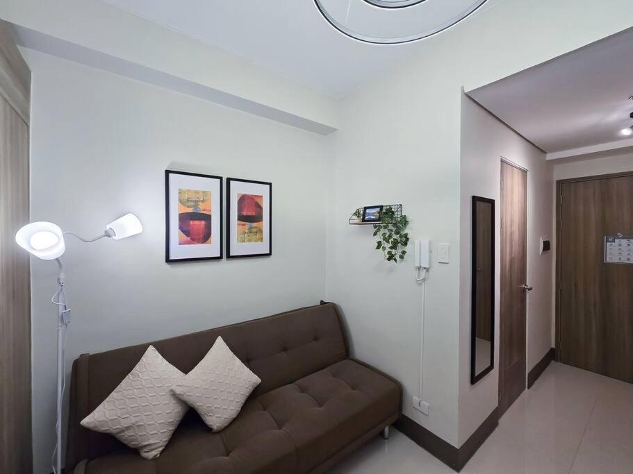 1BR Condotel with Balcony at FAME Residences #FM30 view 4