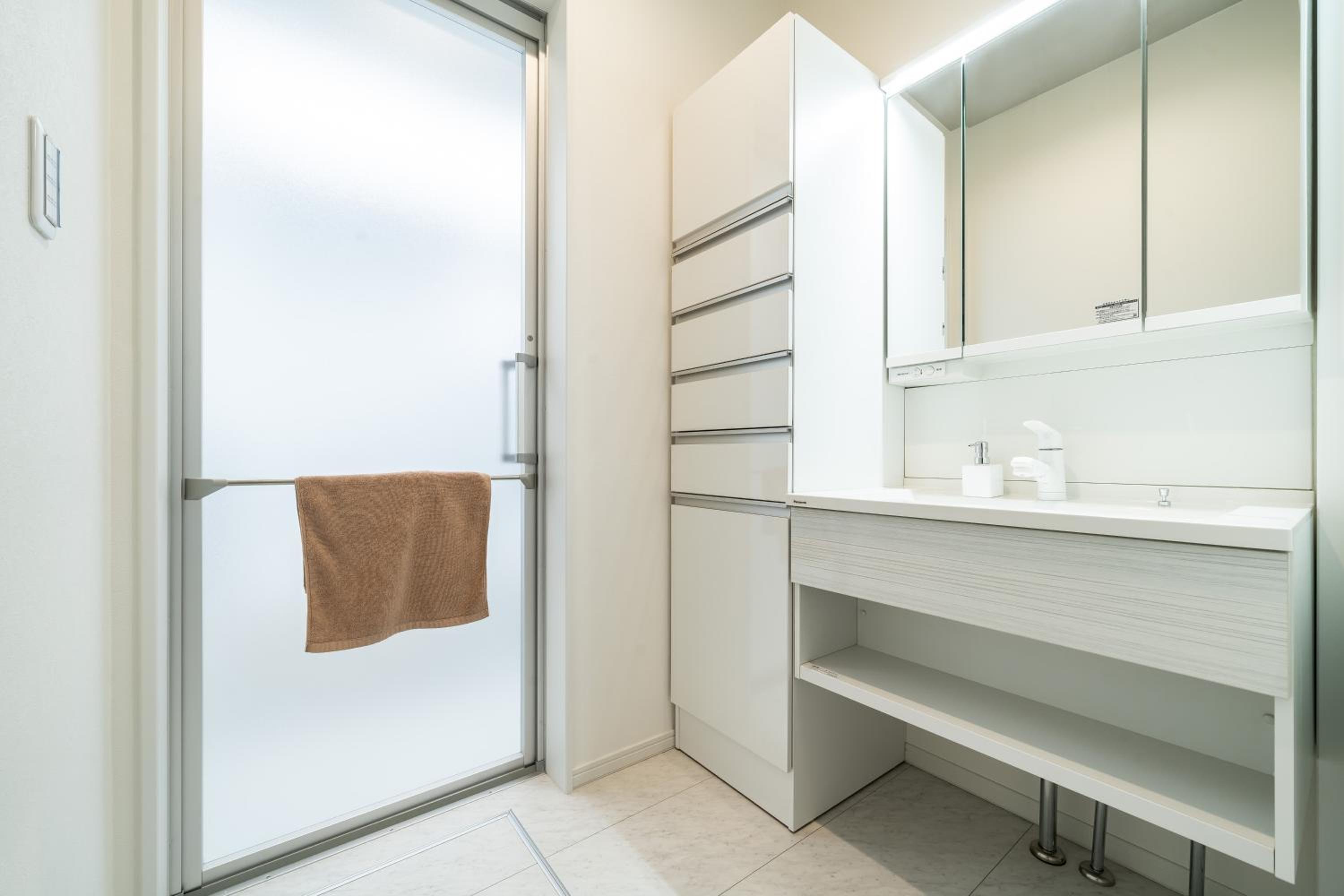 57, Higashi-Horikiri 1, Detached House for Rent