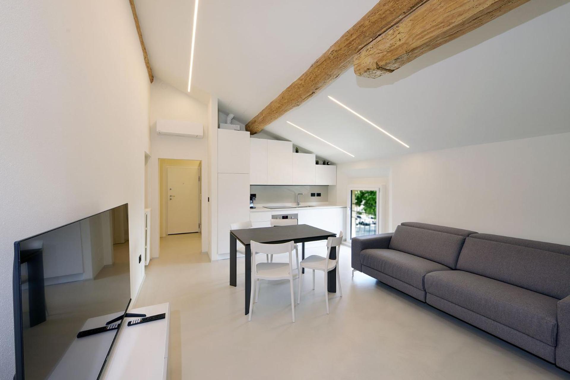 Cesare Apartments