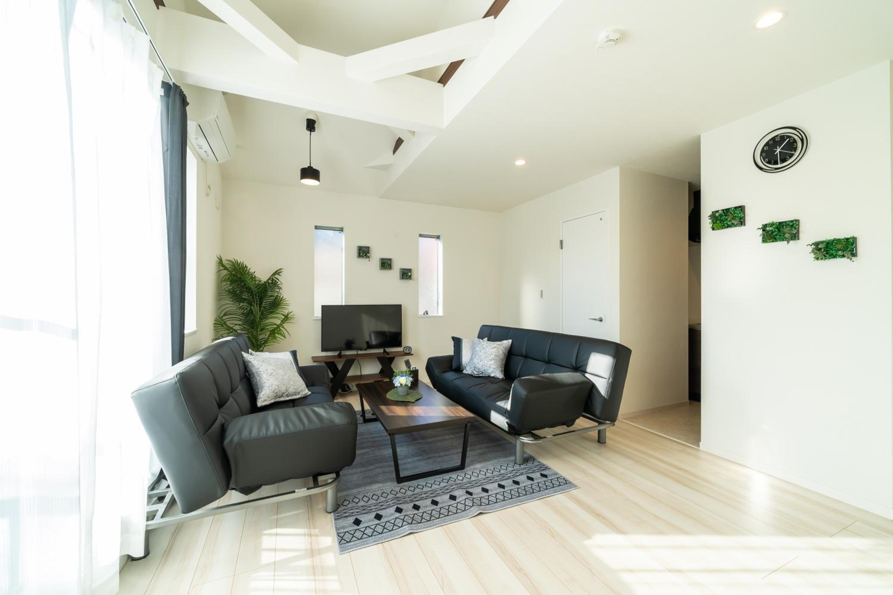 57, Higashi-Horikiri 1, Detached House for Rent