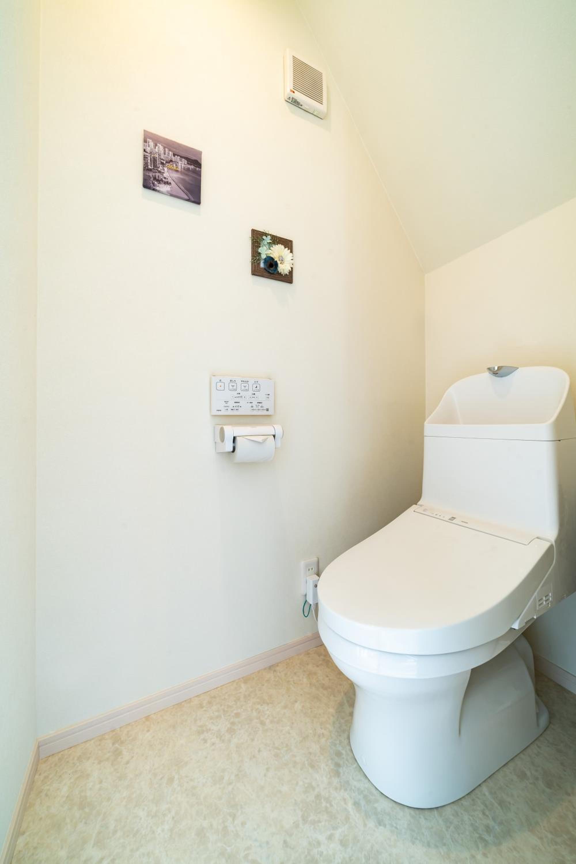 57, Higashi-Horikiri 1, Detached House for Rent