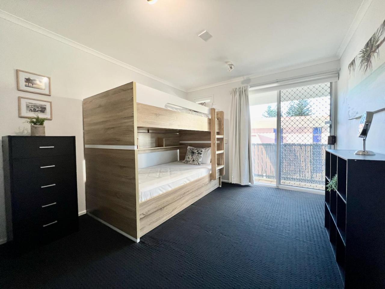 Diamond Beach 118