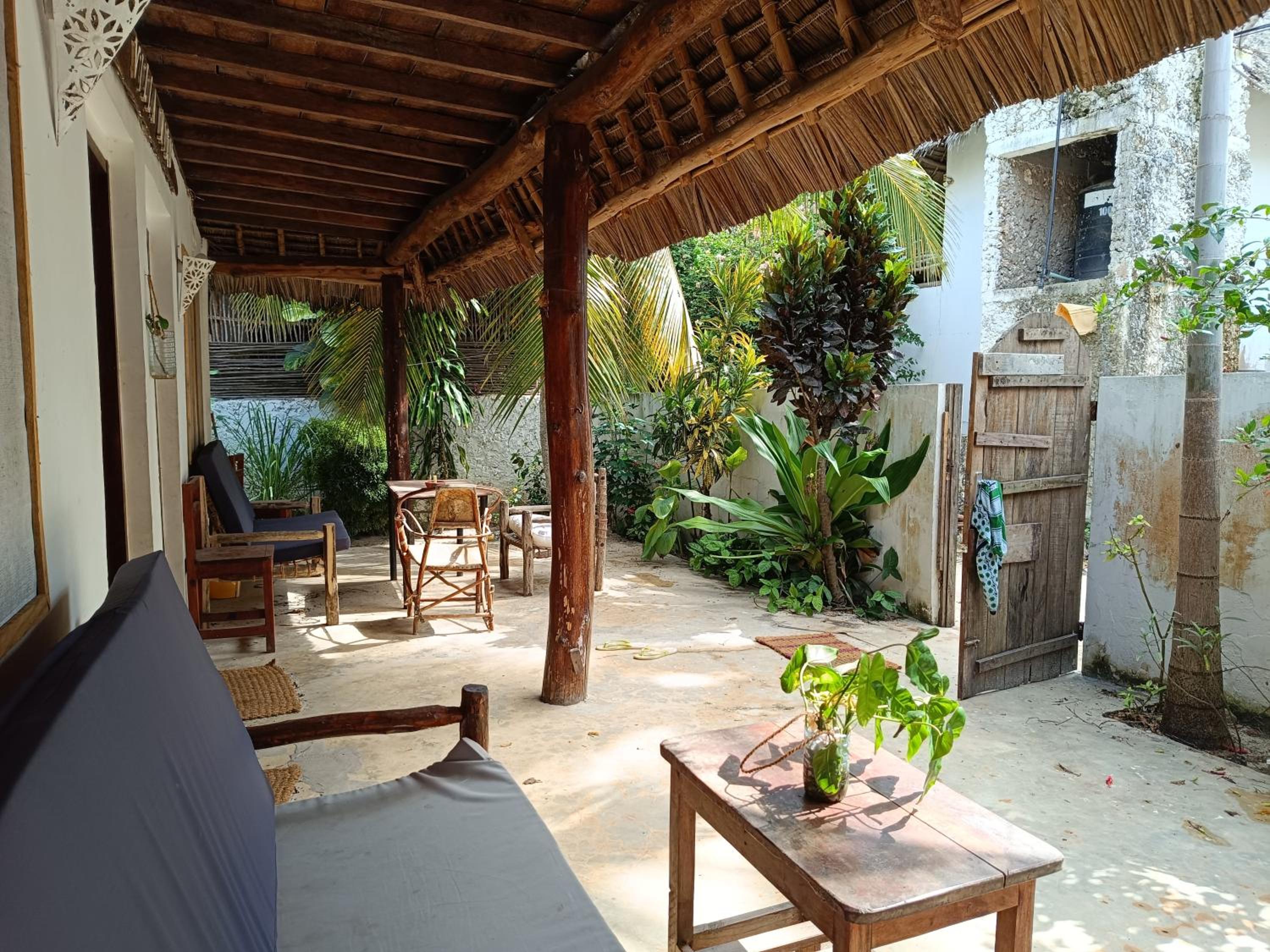 Beach breeze at your doorstep view 3