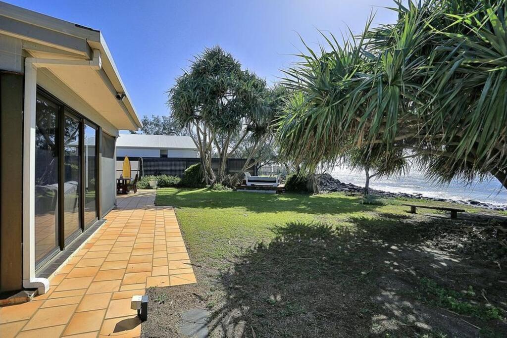 PRIVATE OCEAN FRONT, PET FRIENDLY OASIS!