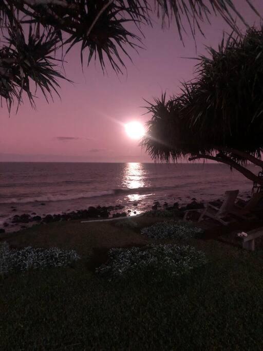 PRIVATE OCEAN FRONT, PET FRIENDLY OASIS!