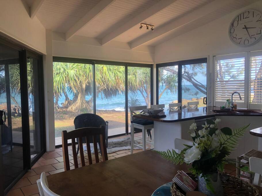 PRIVATE OCEAN FRONT, PET FRIENDLY OASIS!
