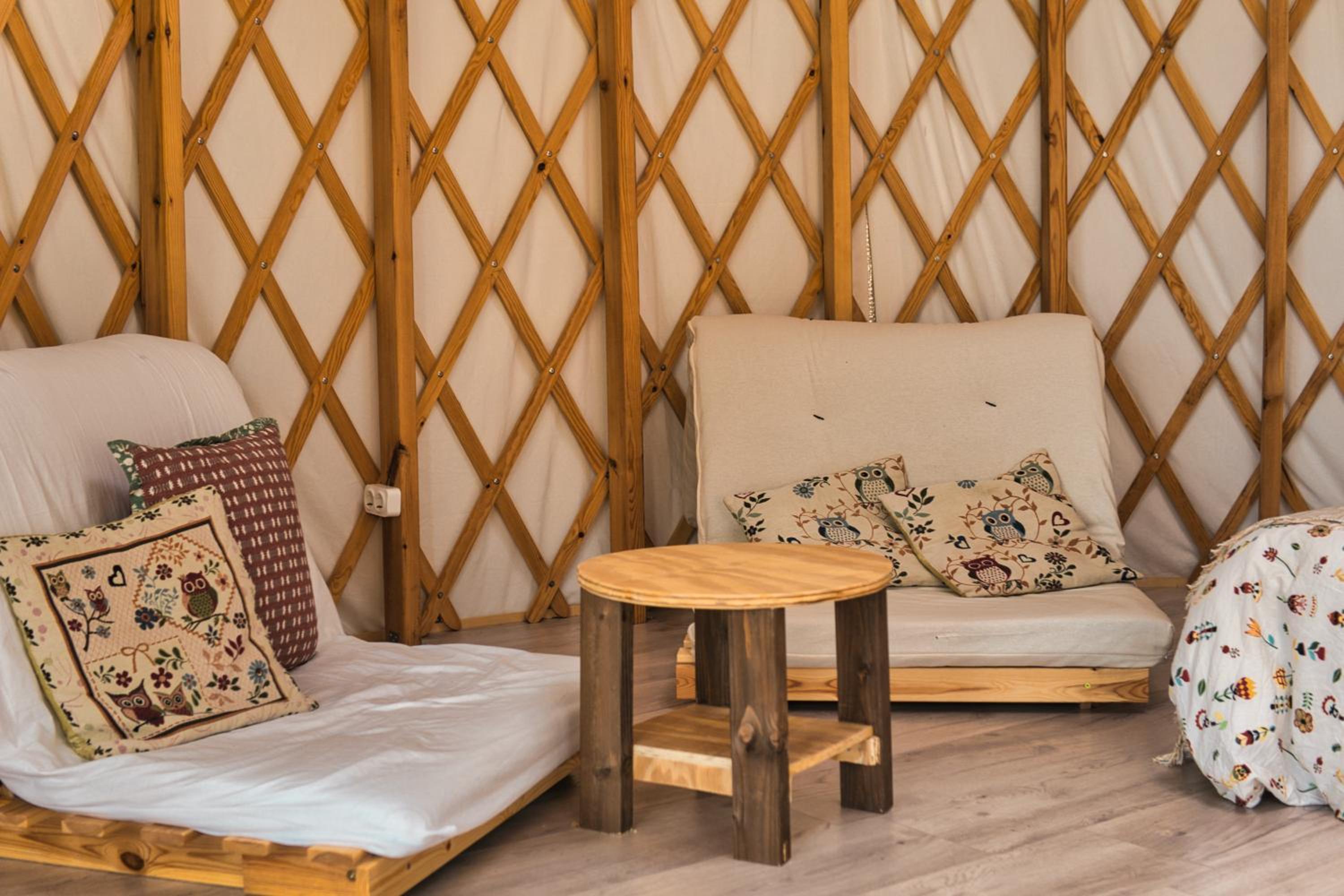 La Muntanera - Eco Yurt - Pool, Nature retreat view 2