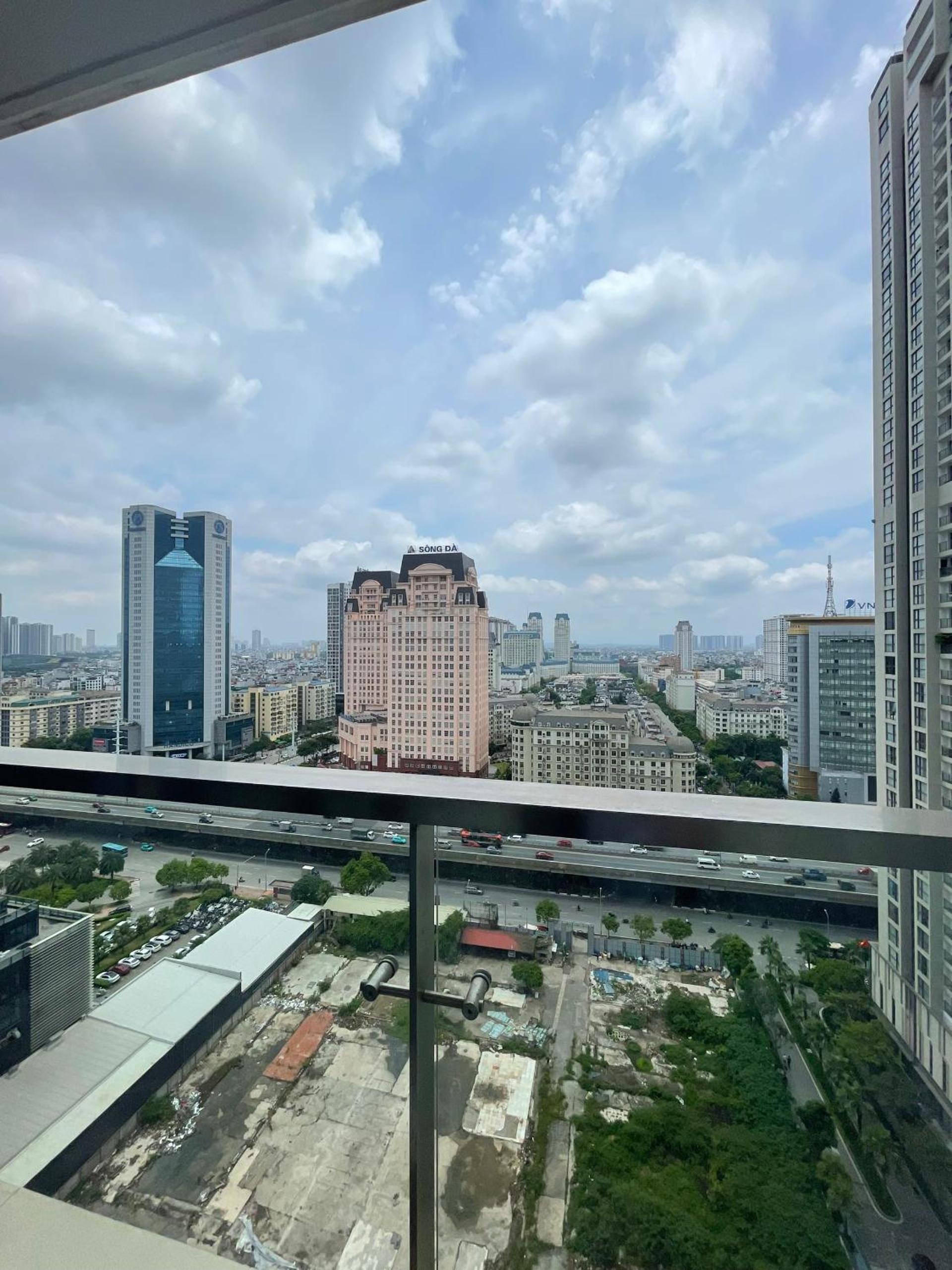 Hanoi - Vinhomes Skylake - Luxury Services Apartments - GalaxyHouse