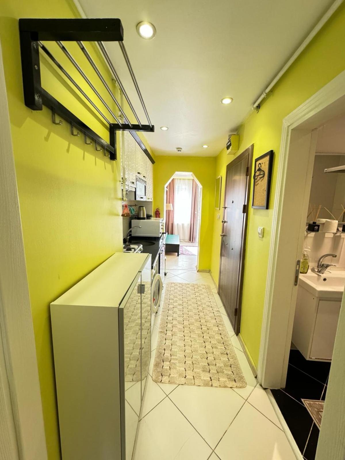 Plaesant apartment with Balcony