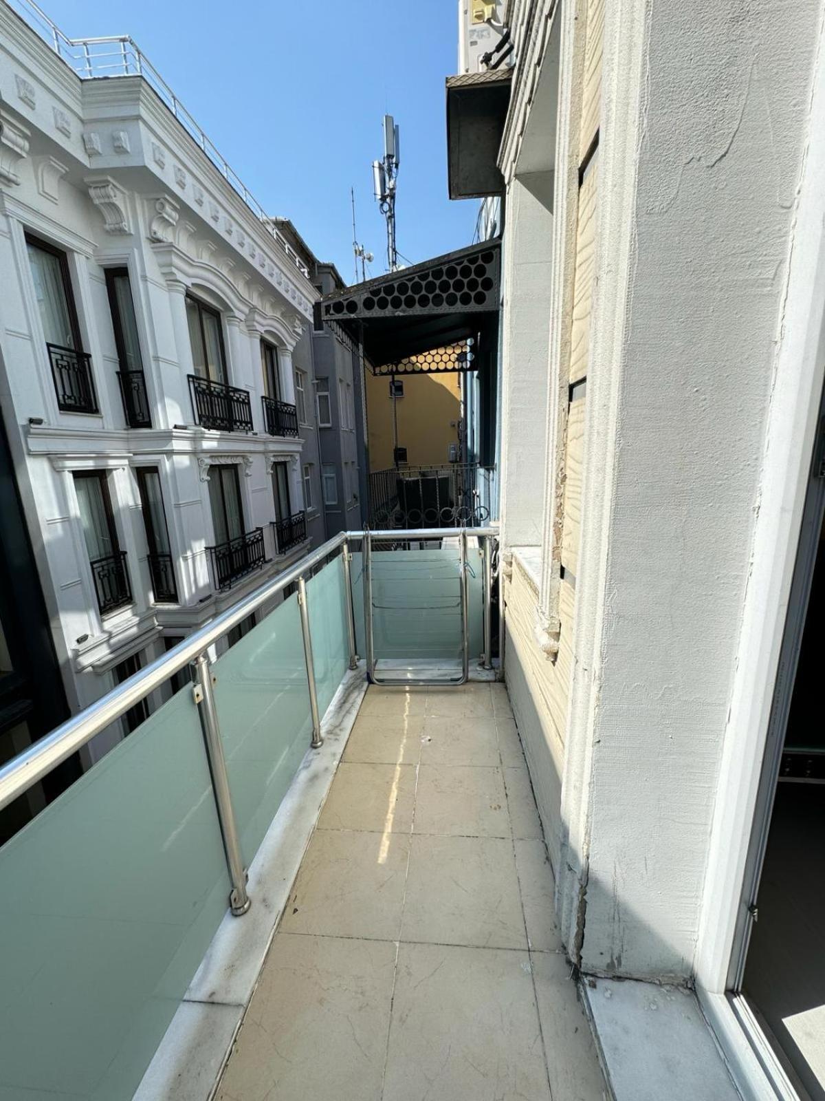 Plaesant apartment with Balcony