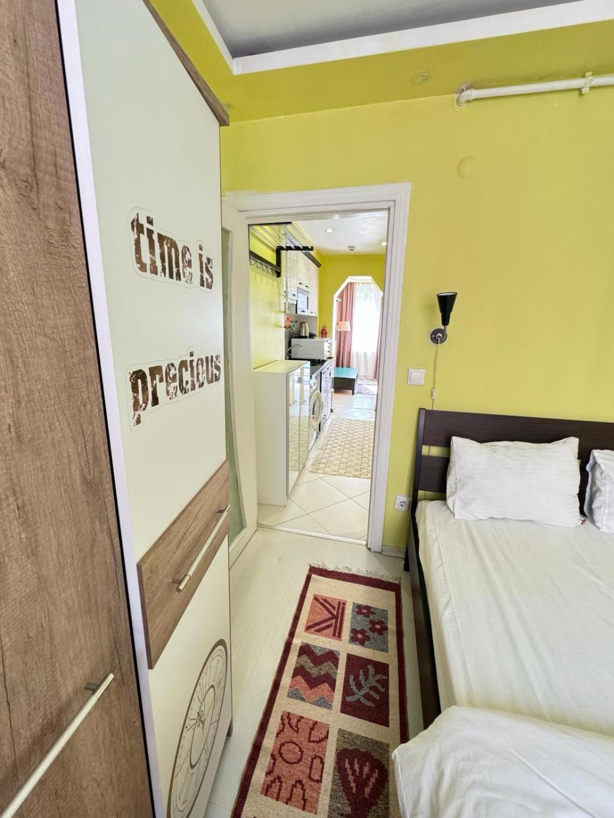 Plaesant apartment with Balcony