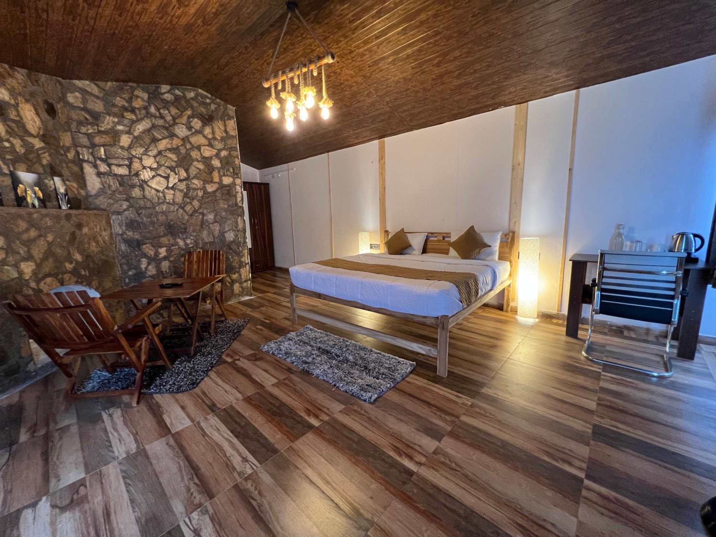 Adaara Retreat - Pet Friendly Cottages, Almora
