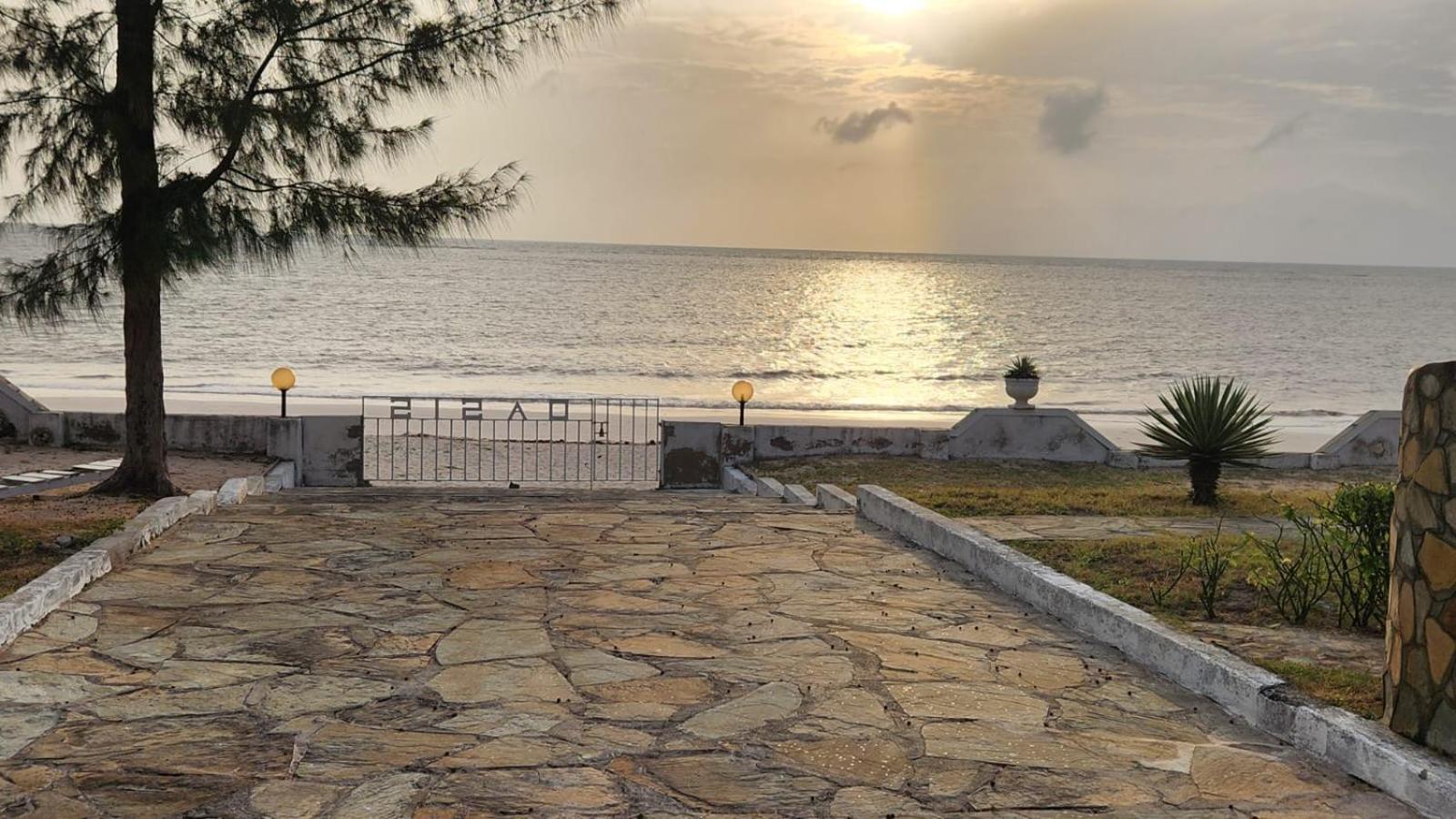 Mayweather One Bedroom Apartment, with Beach Access, Malindi view 4