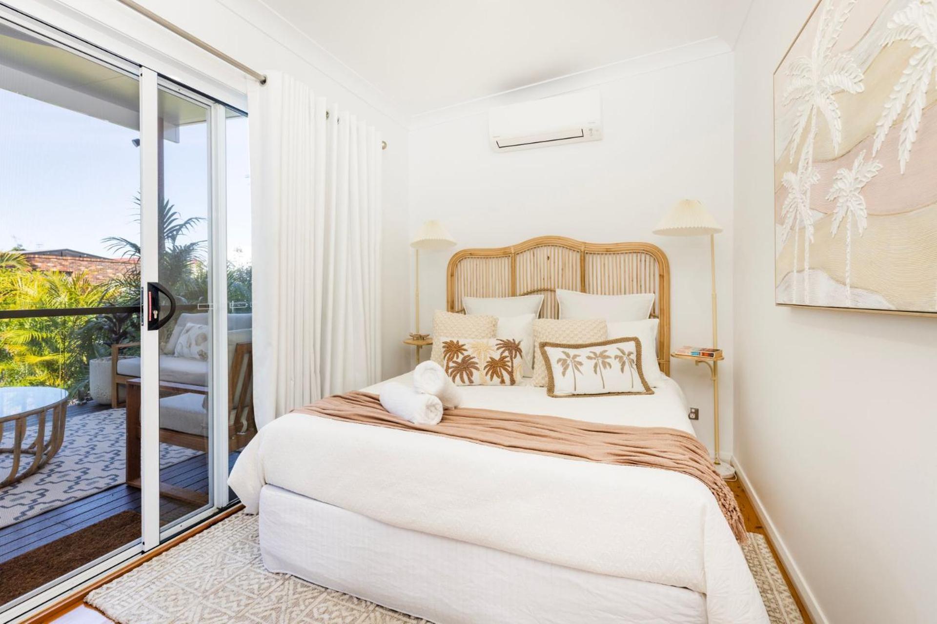 3 Pillars - Pet Friendly - 4 Mins Walk to Beach