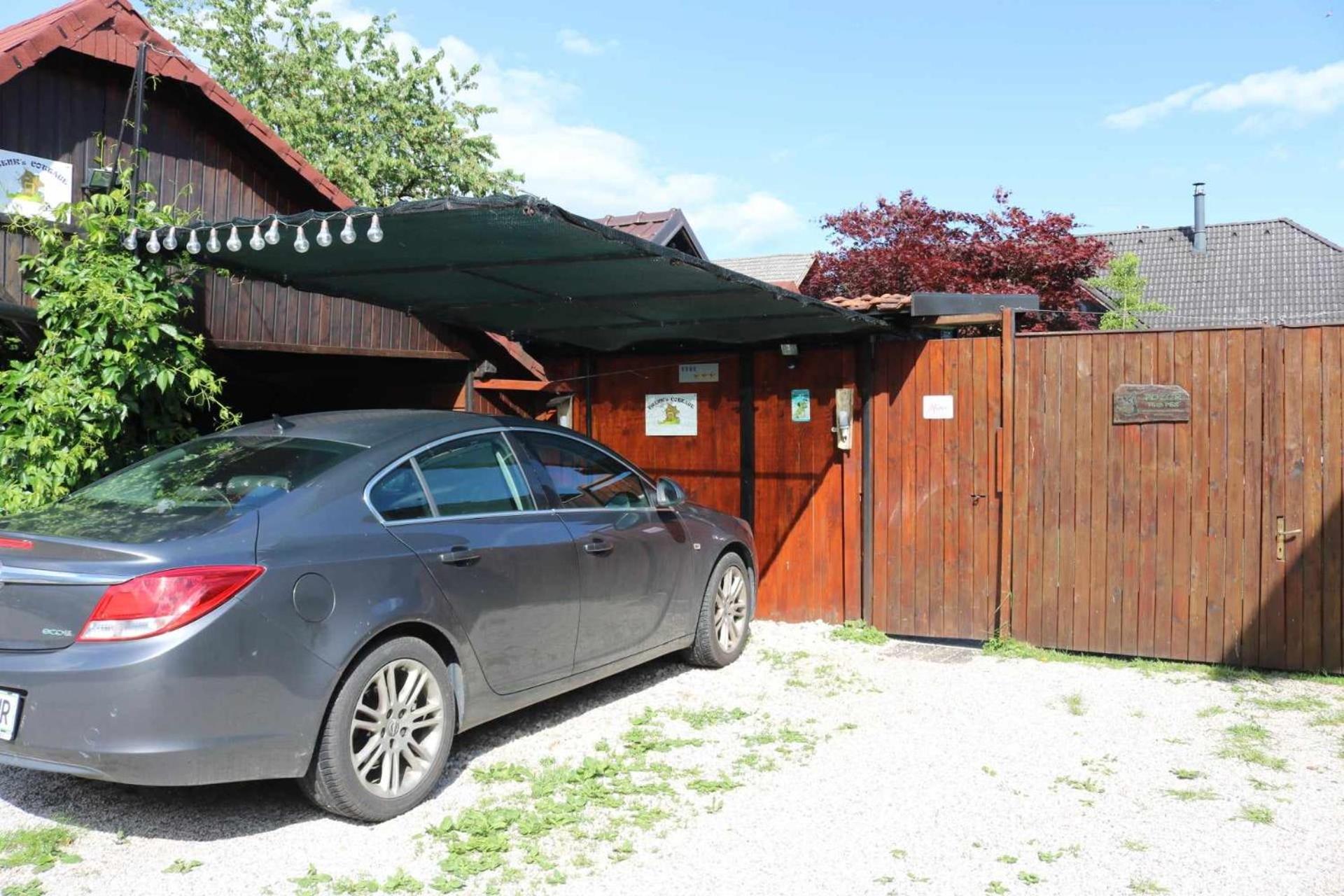 Frenkcottage 5 KM FROM THE AIRPORT- FREE TRANSPORTATION TO THE AIRPORT view 5