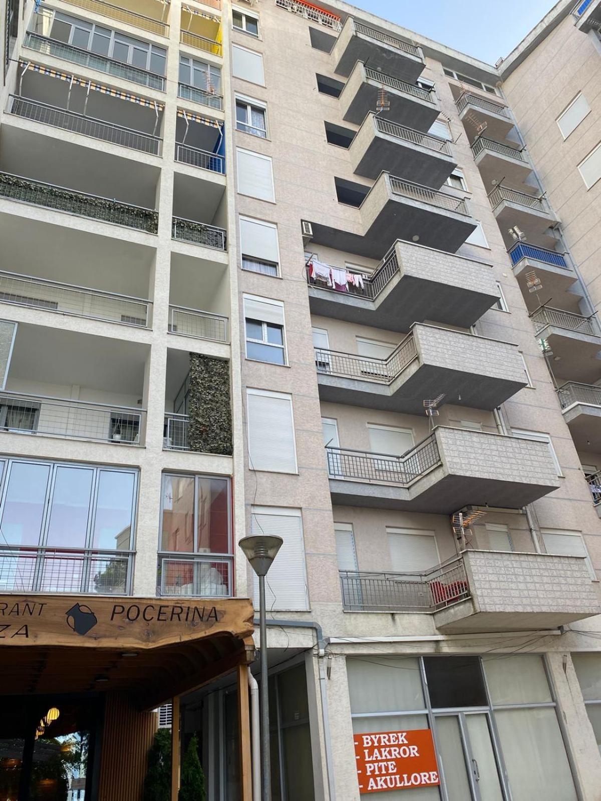 Lake view apartment