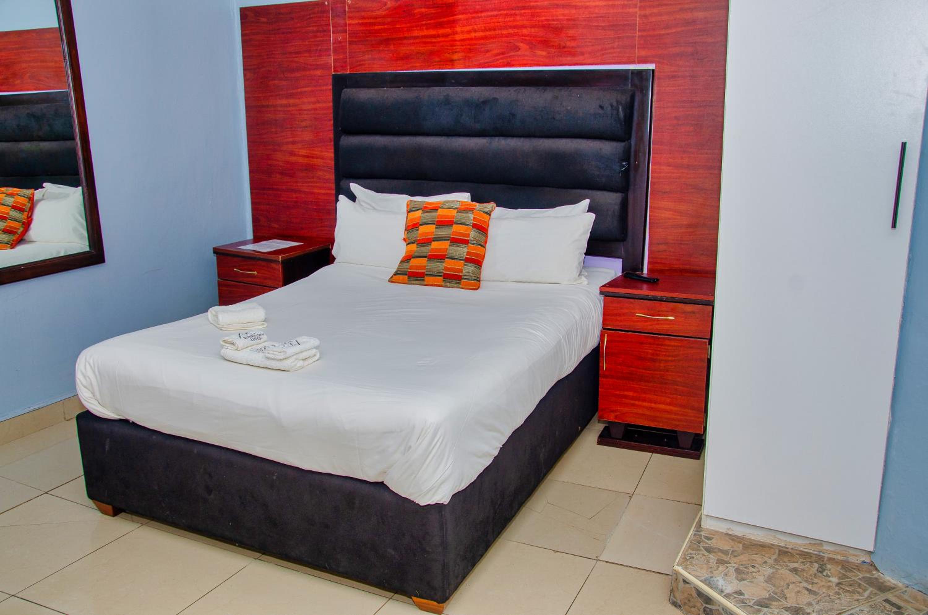 Riverstone Guest Lodge
