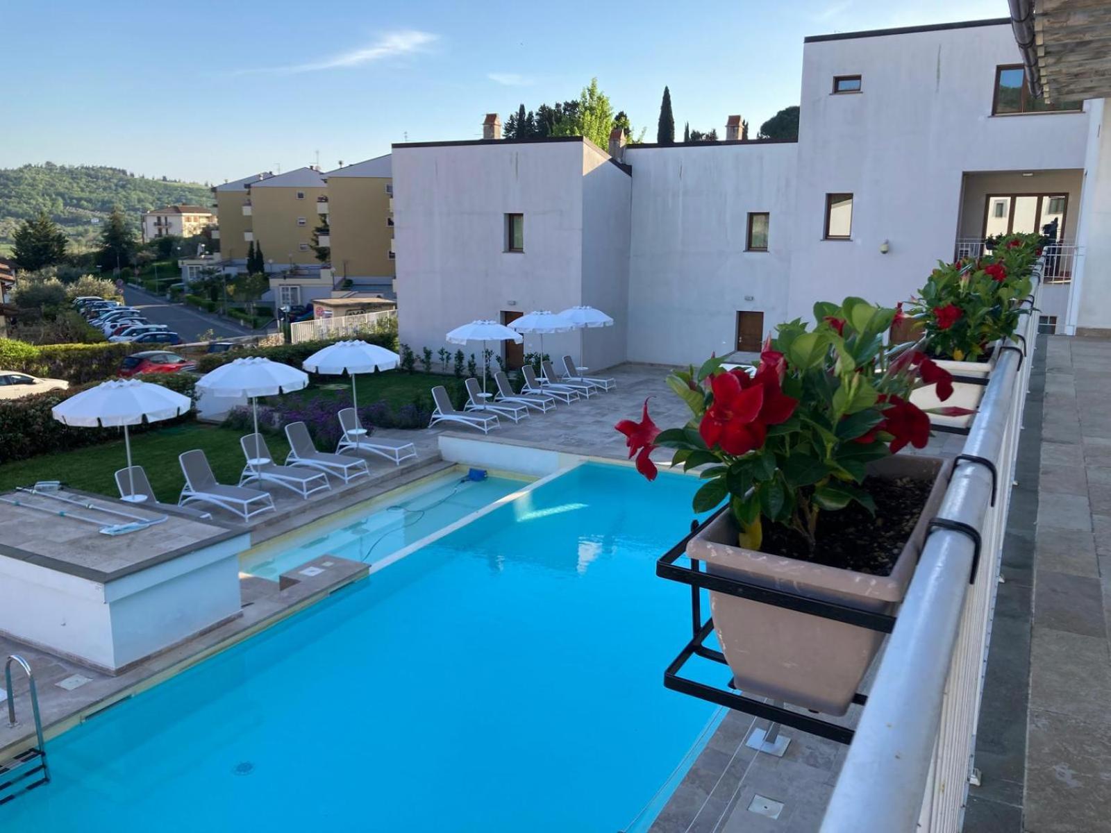 Photo 26